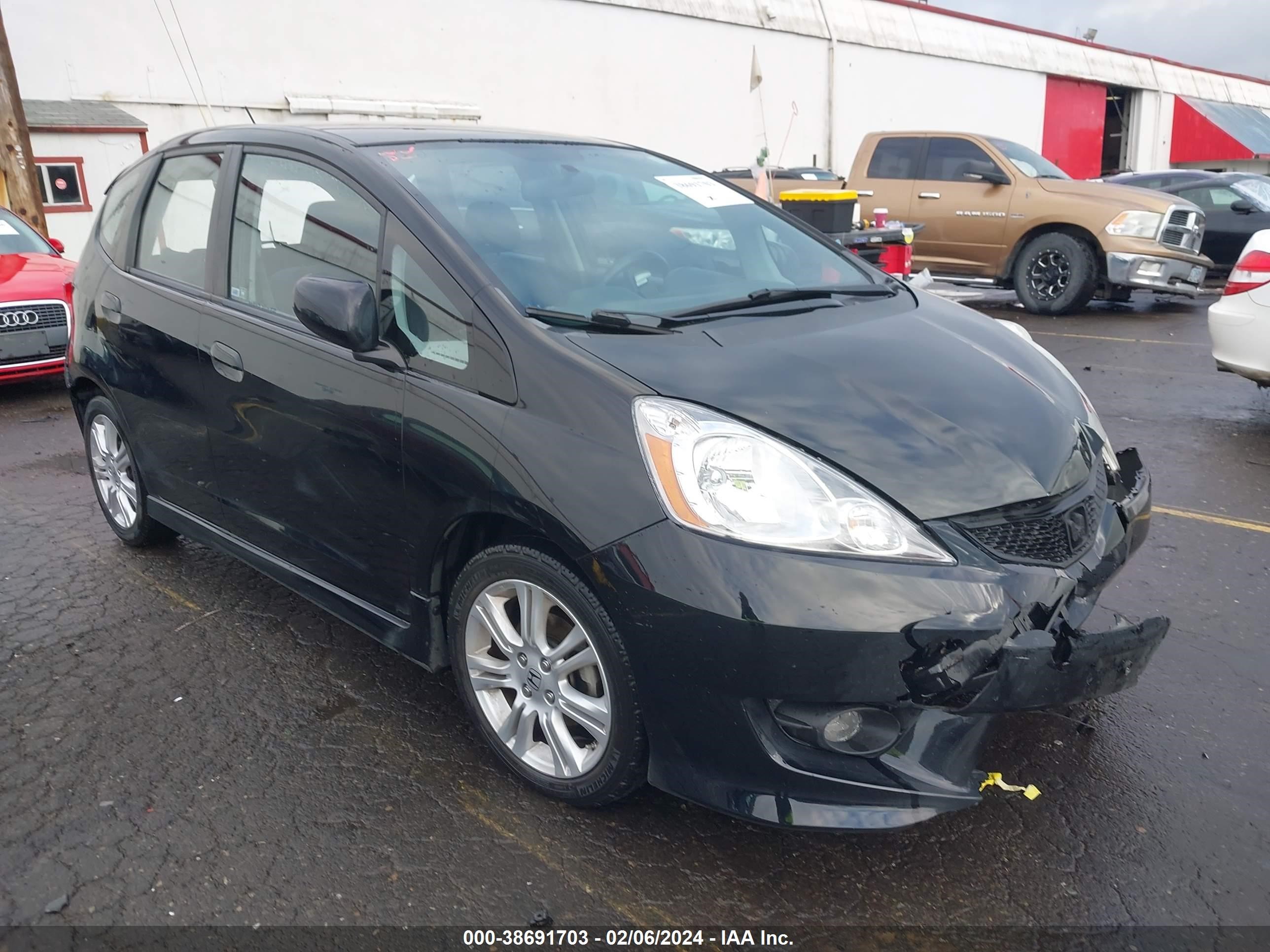 HONDA FIT 2010 jhmge8h62as021976