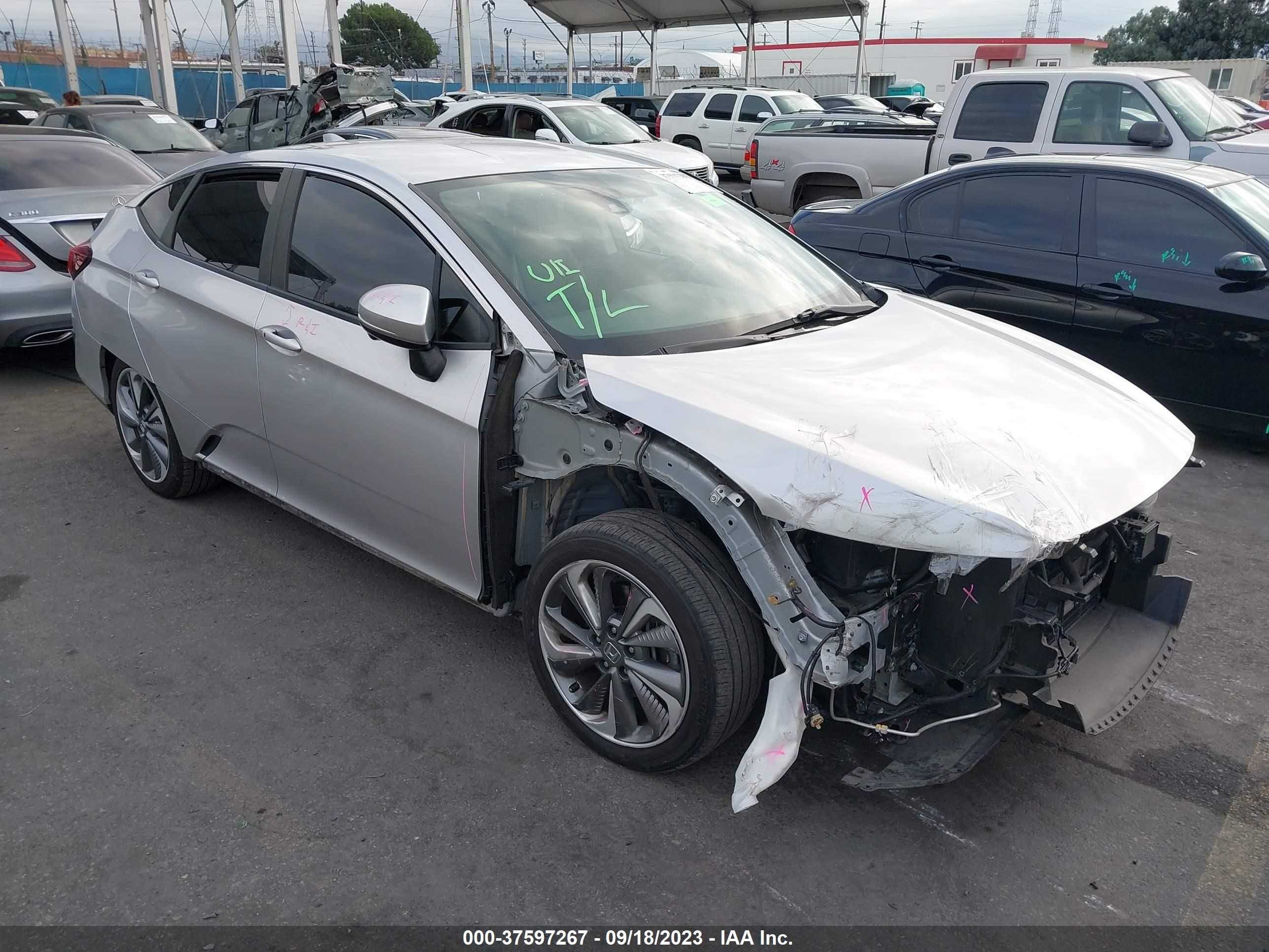 HONDA CLARITY 2018 jhmzc5f15jc017726