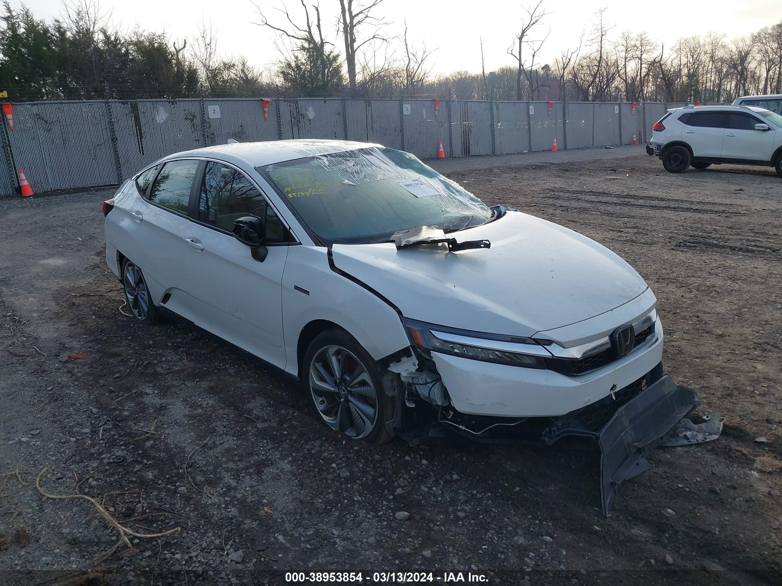 HONDA CLARITY 2018 jhmzc5f39jc003703