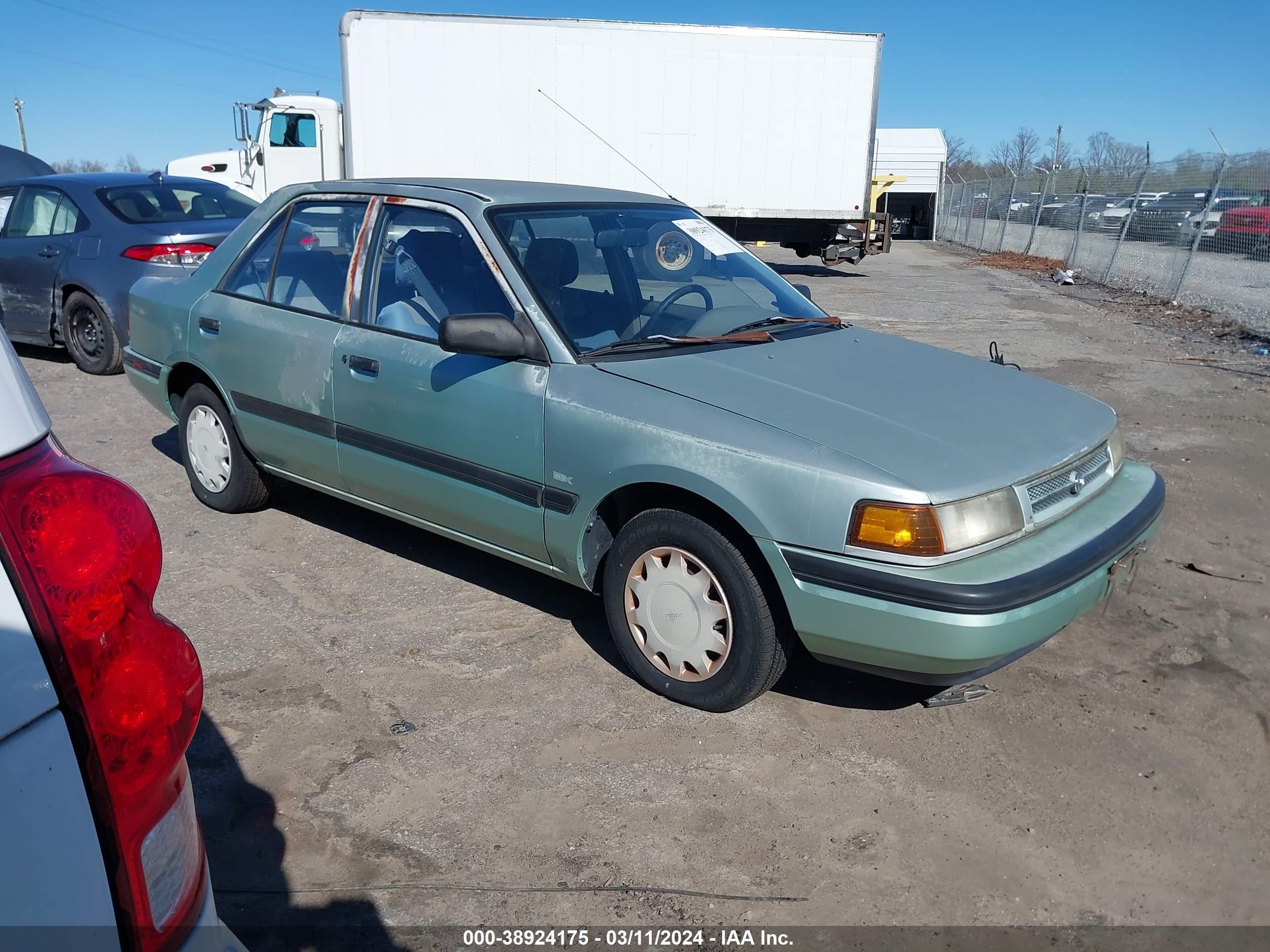 MAZDA PROTEGE 1993 jm1bg2244p0574529