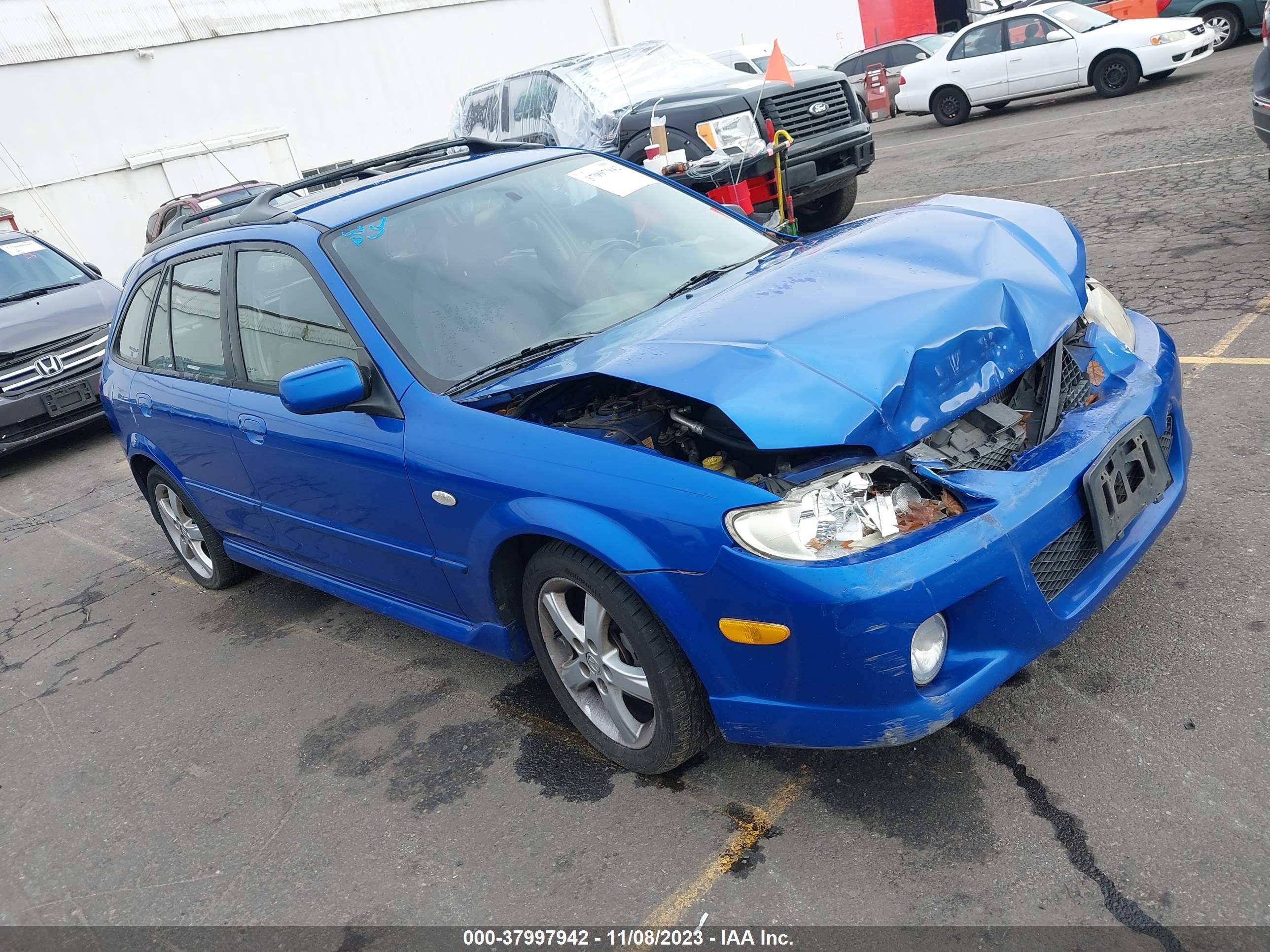 MAZDA 3 2003 jm1bj245031114196