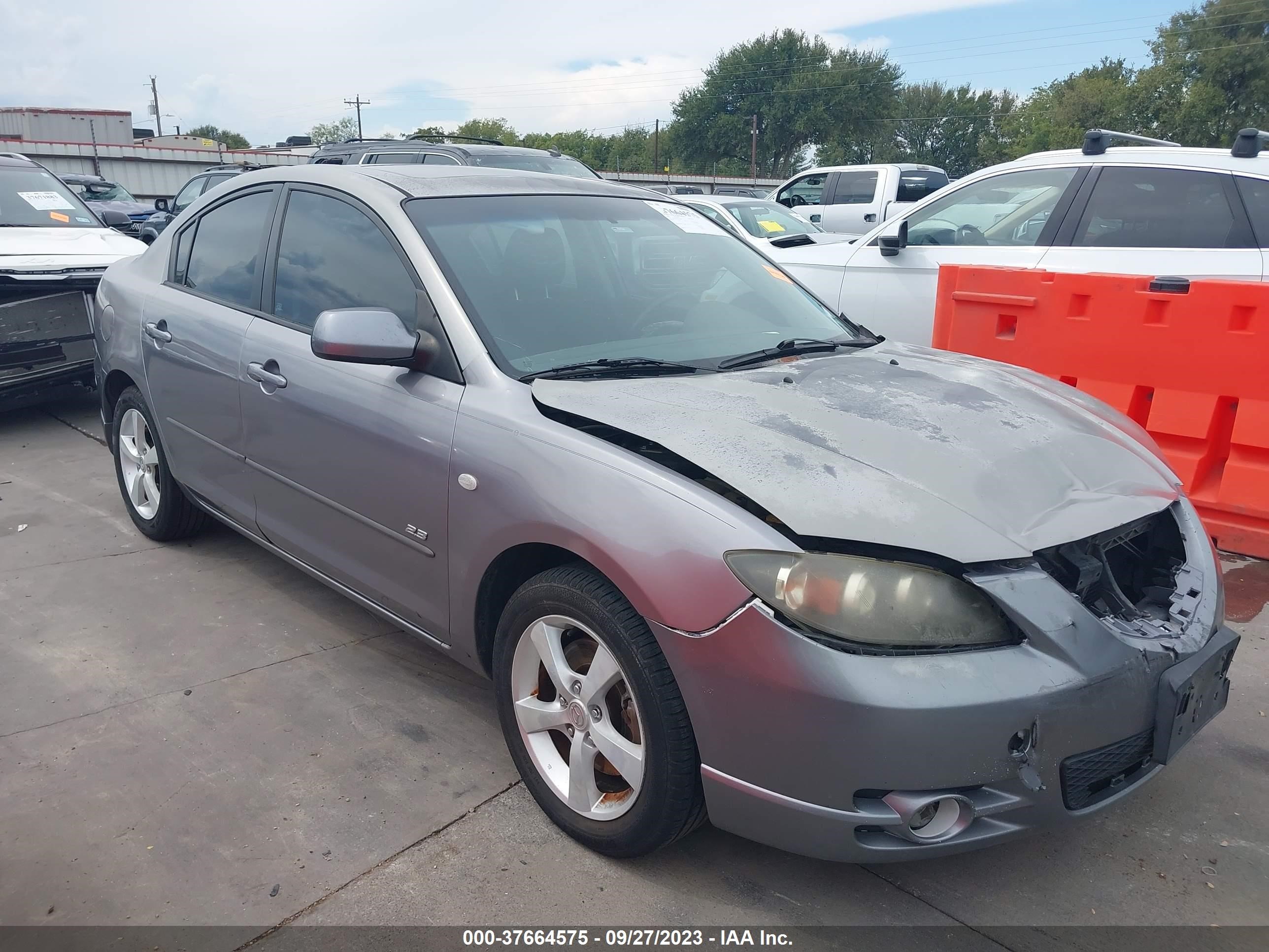 MAZDA 3 2004 jm1bk123641204480