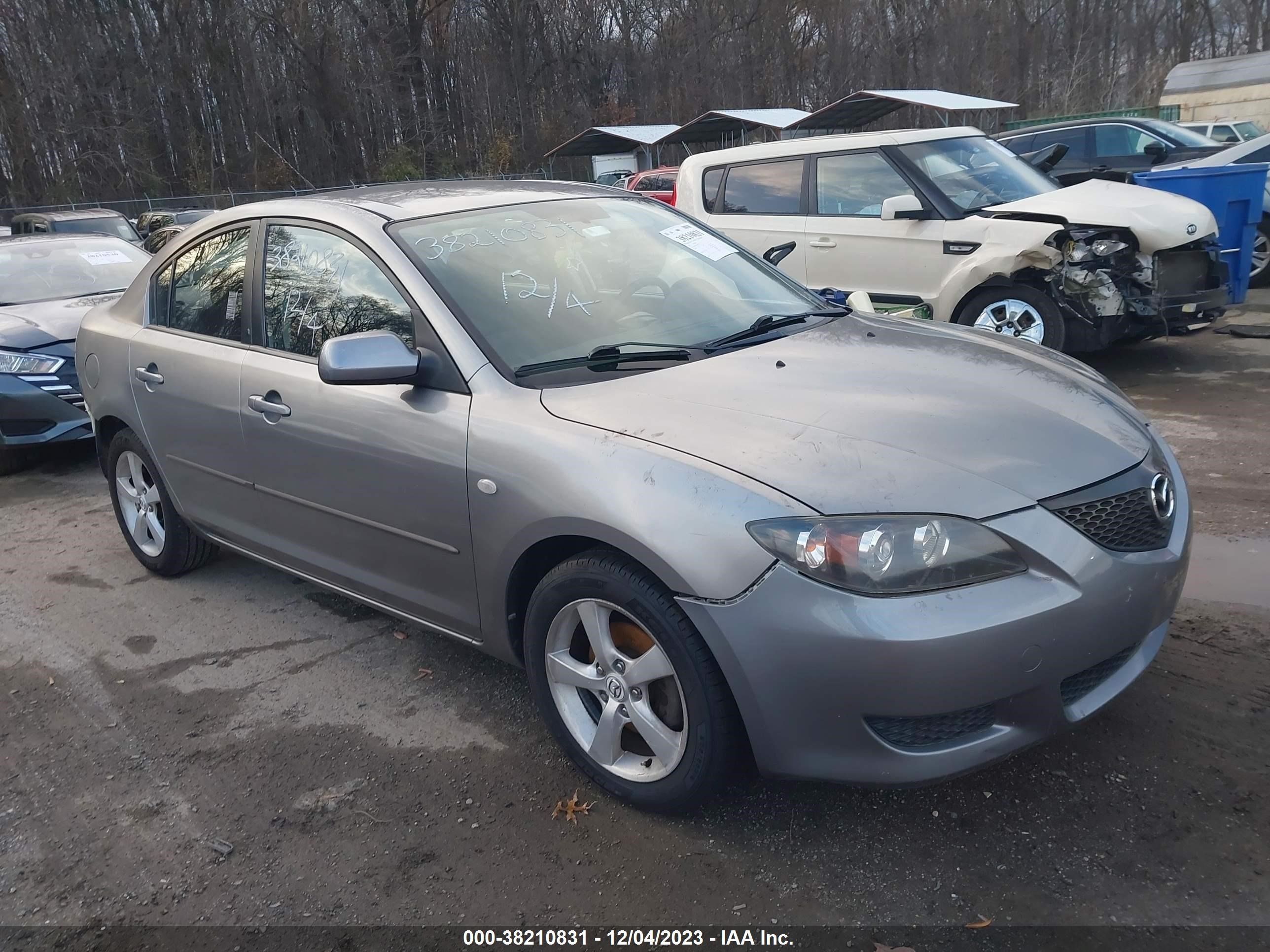 MAZDA 3 2006 jm1bk12f961416822