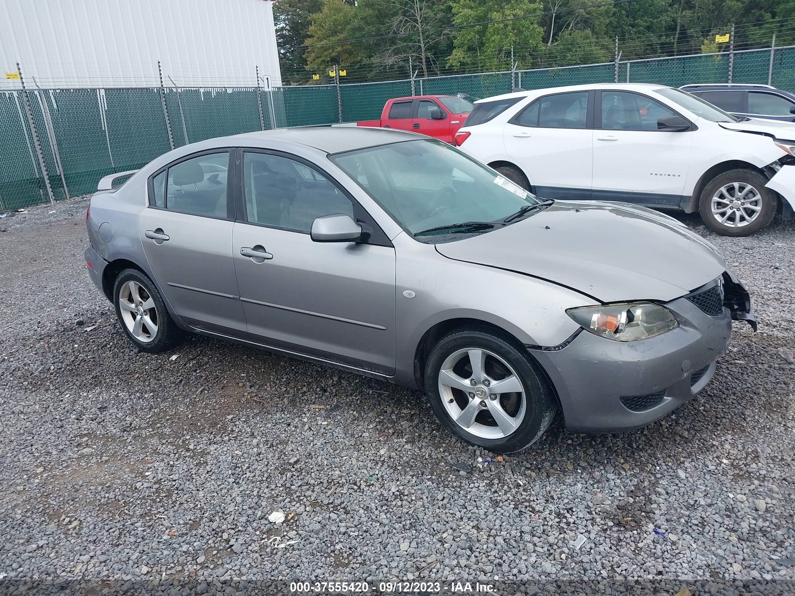 MAZDA 3 2006 jm1bk12fx61456701