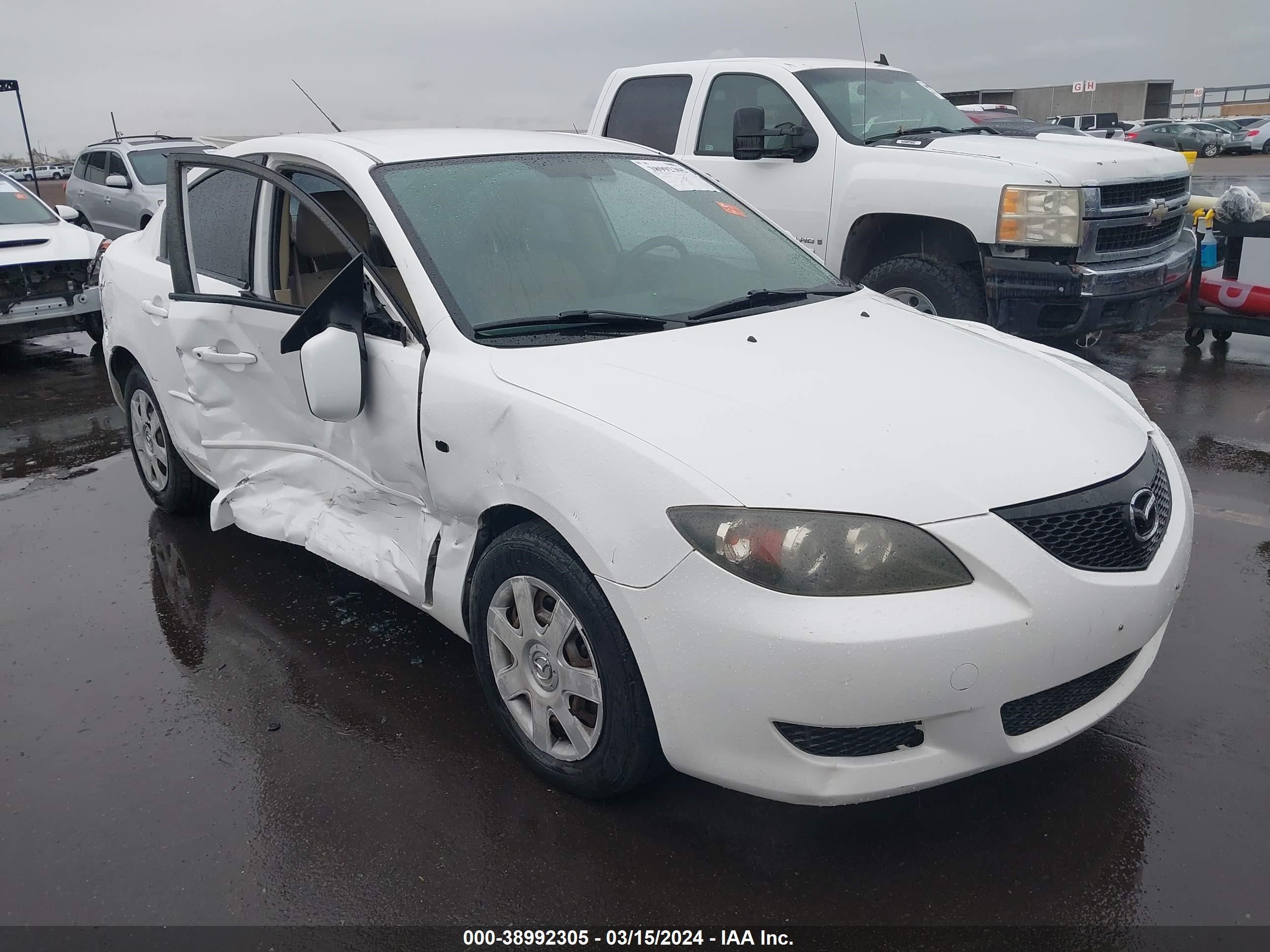 MAZDA 3 2006 jm1bk12fx61546334