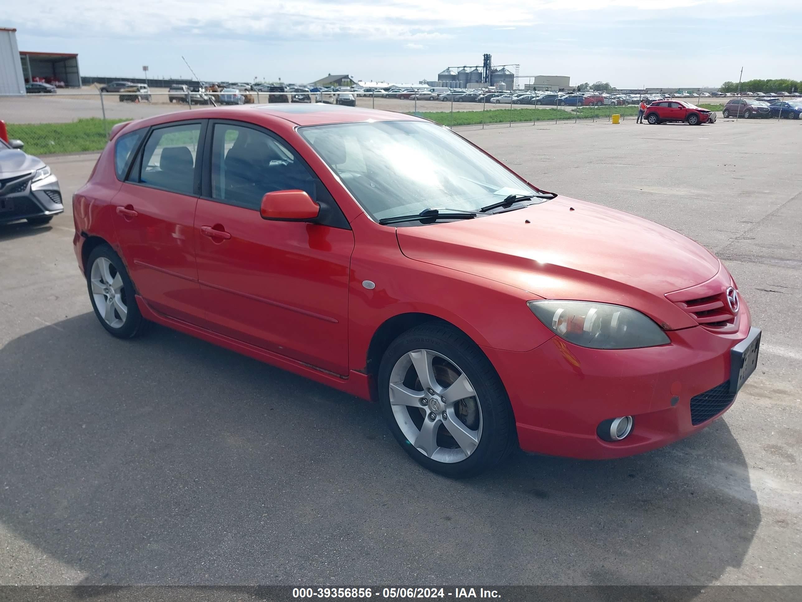 MAZDA 3 2004 jm1bk143941126077