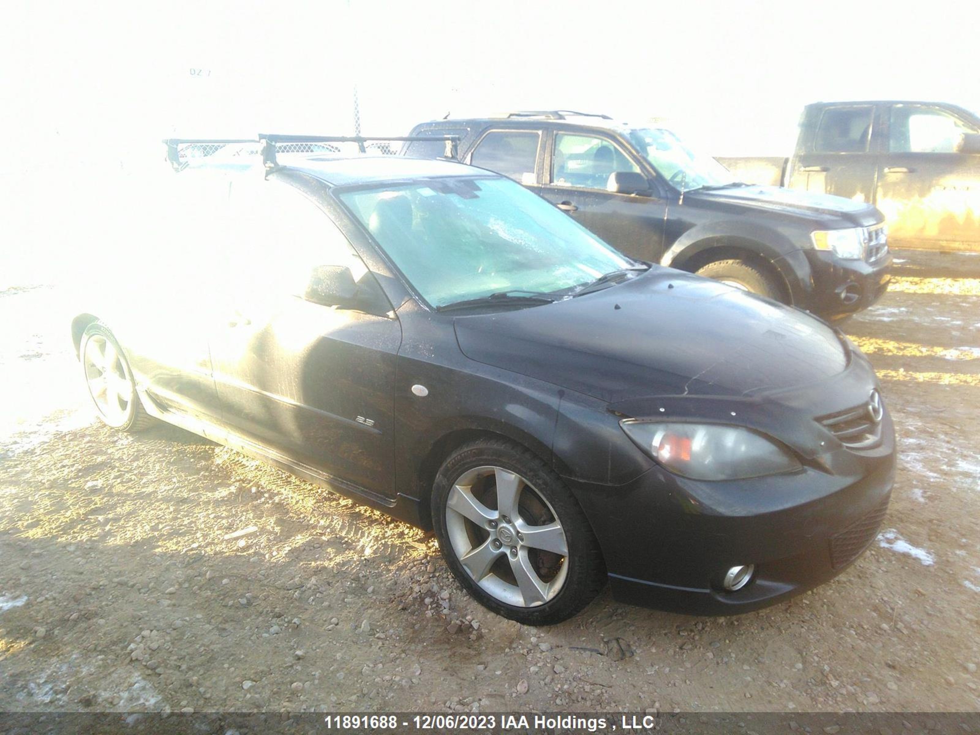 MAZDA 3 2004 jm1bk143941184531