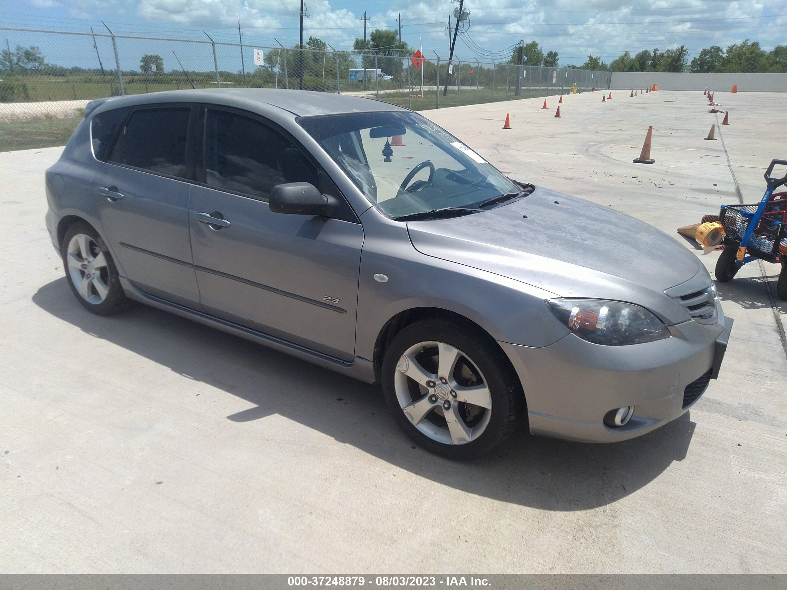 MAZDA 3 2004 jm1bk143941207211