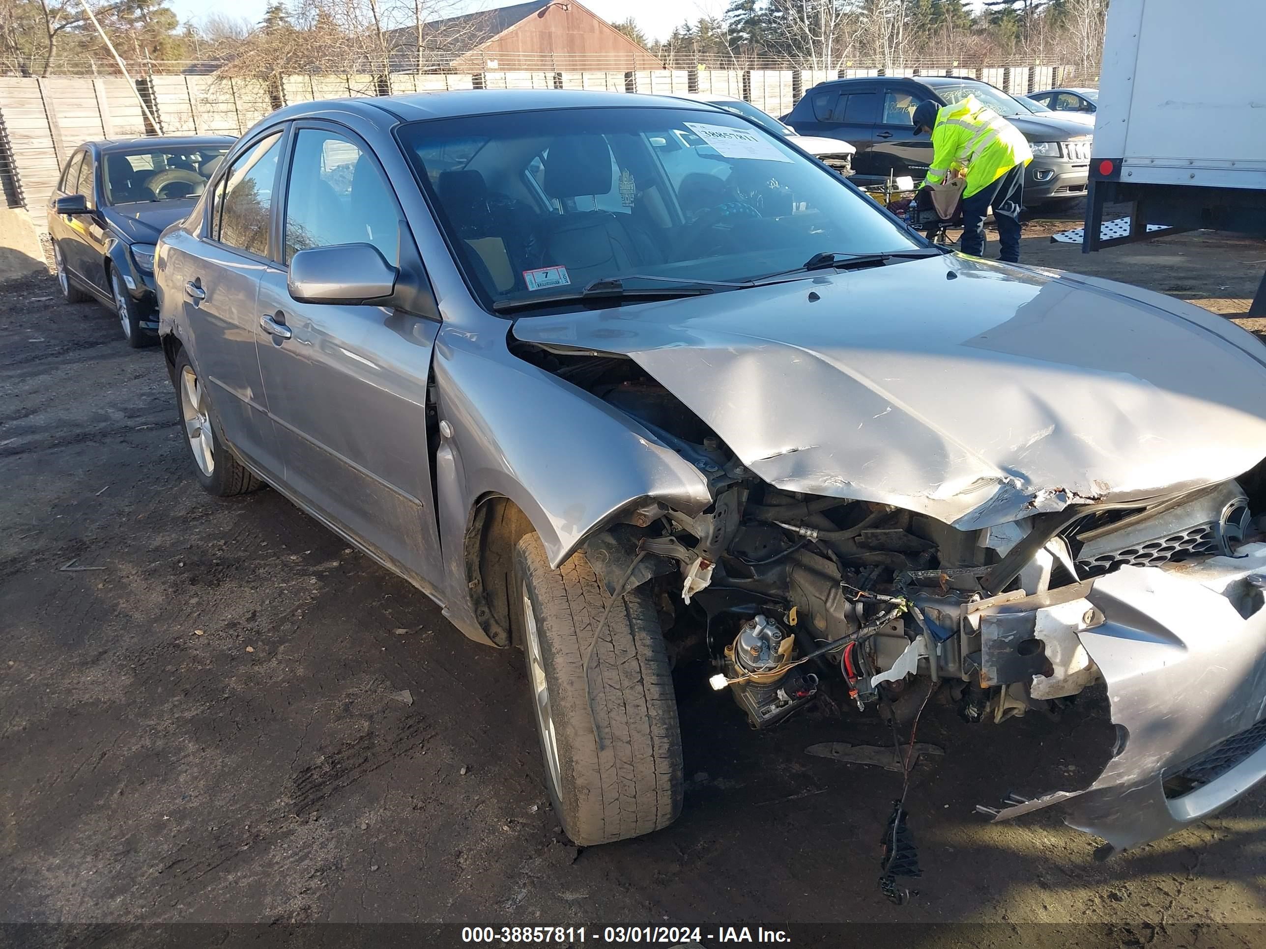 MAZDA 3 2006 jm1bk32g461447626