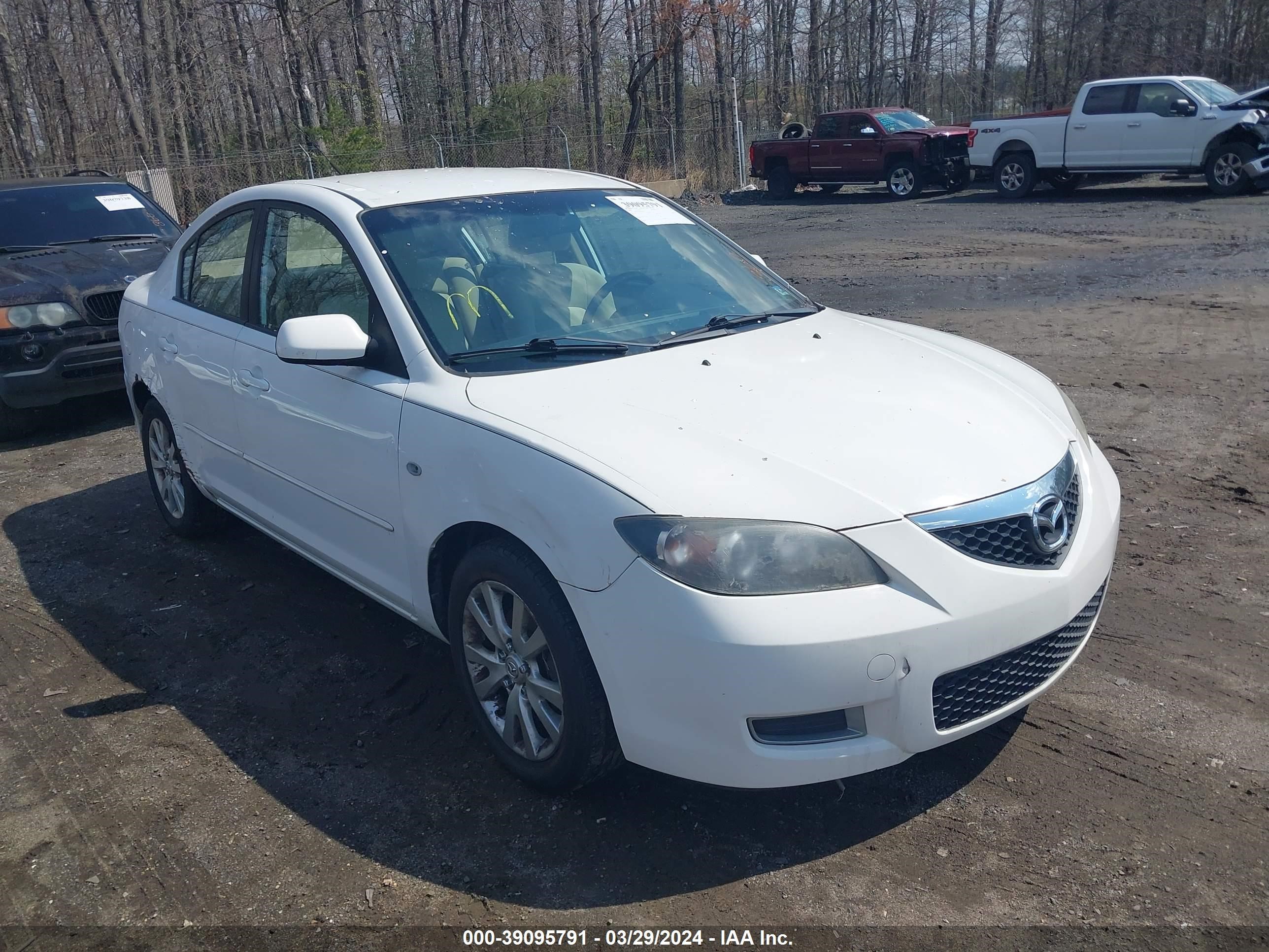 MAZDA 3 2008 jm1bk32gx81813947