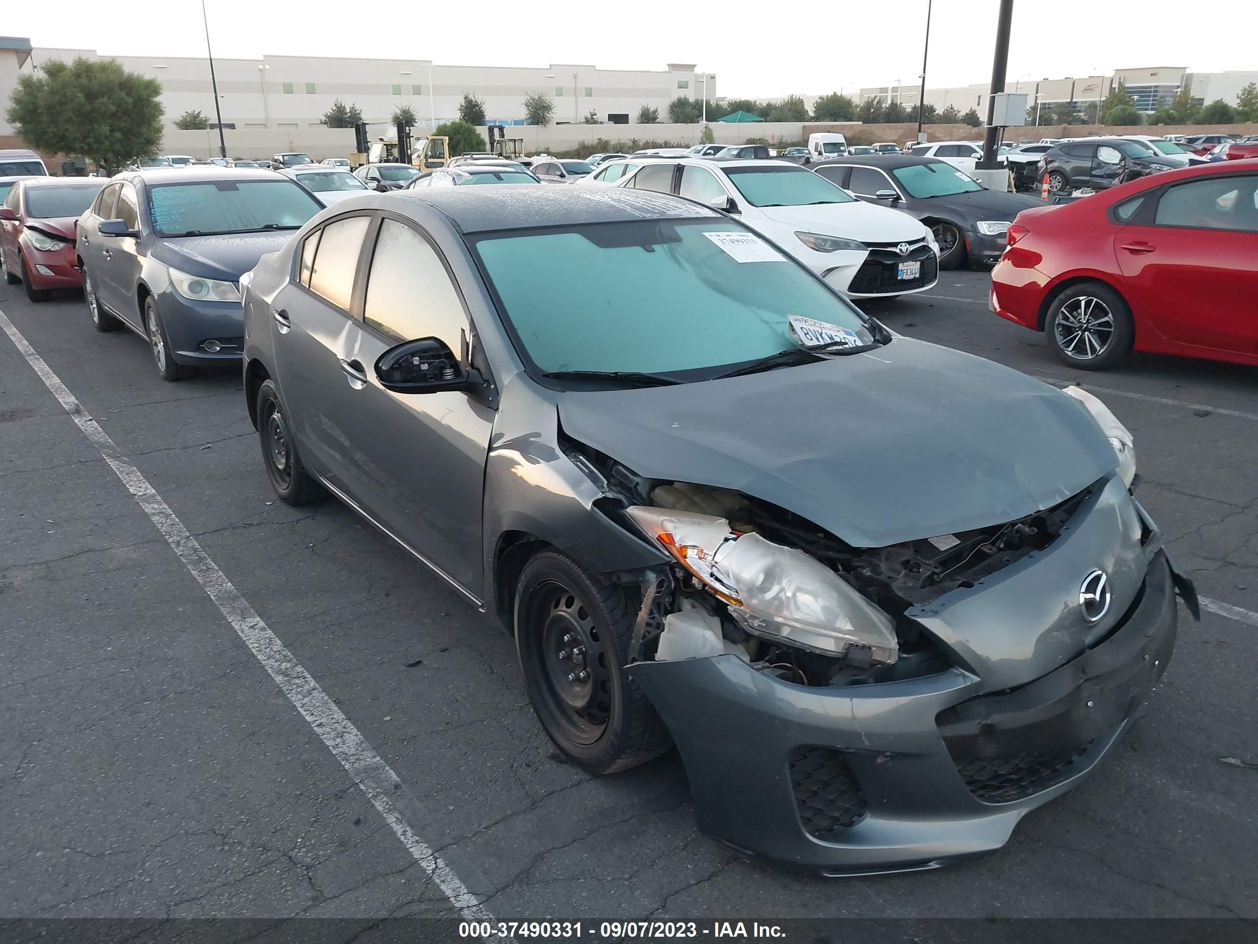 MAZDA 3 2013 jm1bl1tf4d1738132