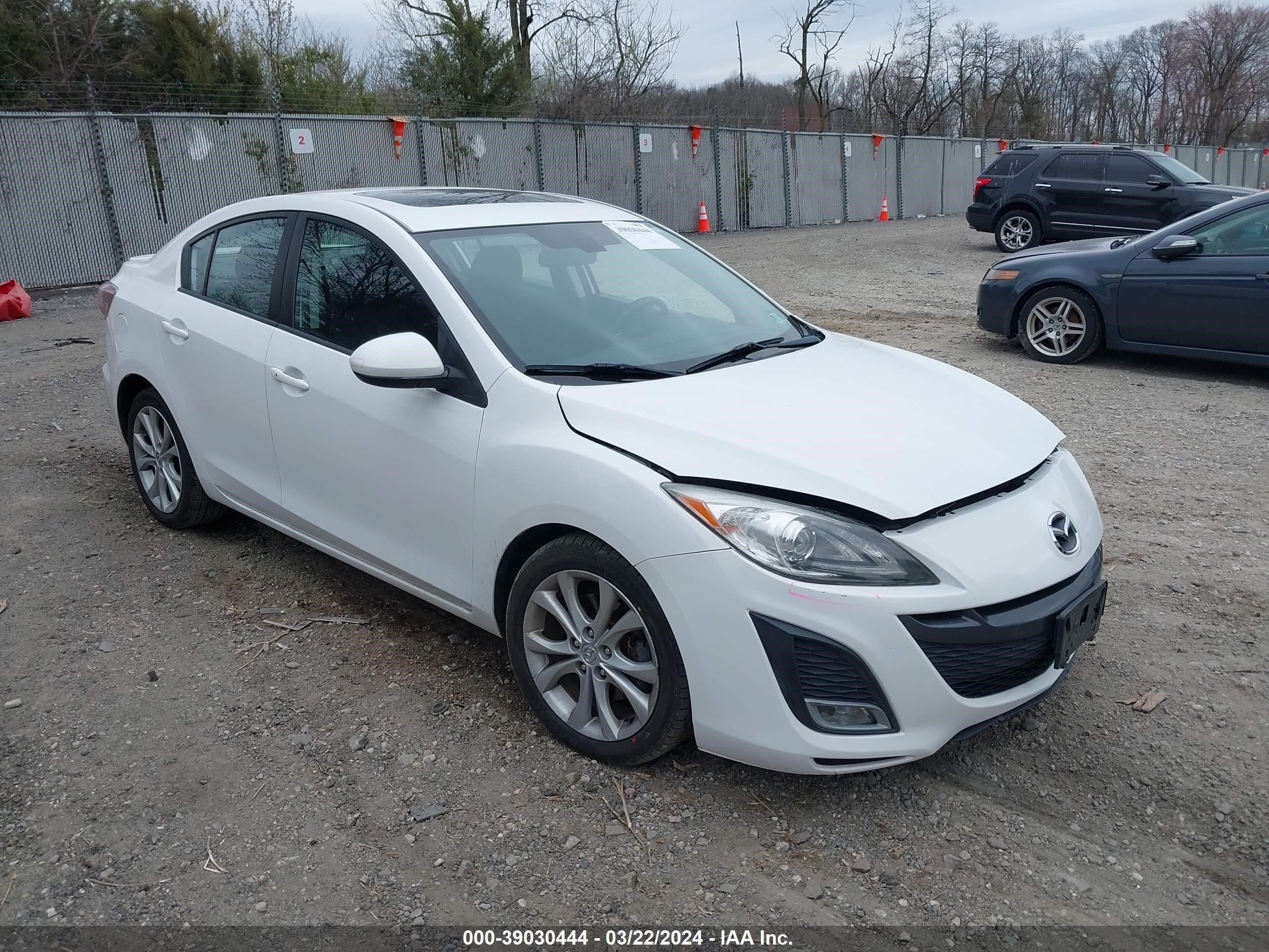 MAZDA 3 2011 jm1bl1u66b1398297