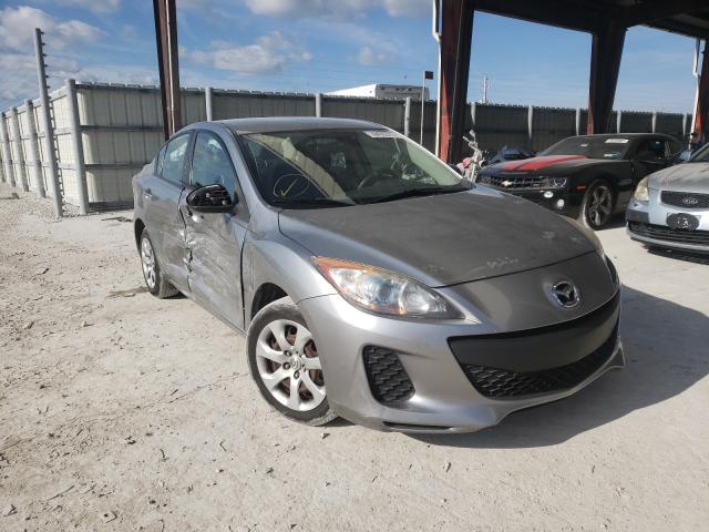 MAZDA 3 I 2013 jm1bl1u73d1741918