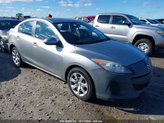 MAZDA MAZDA3 2013 jm1bl1u79d1834216