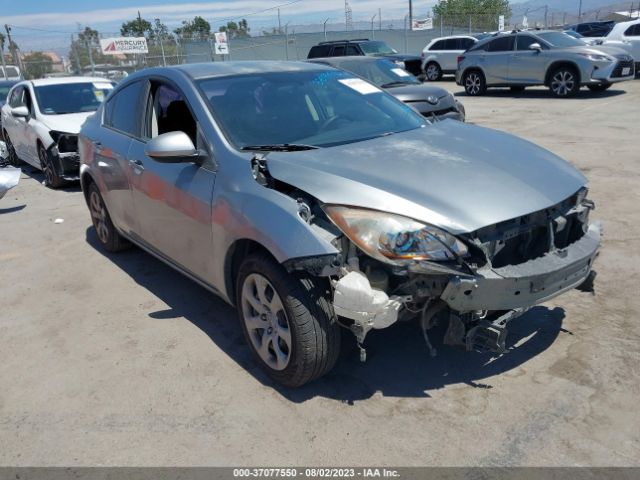 MAZDA MAZDA3 2013 jm1bl1u81d1702172