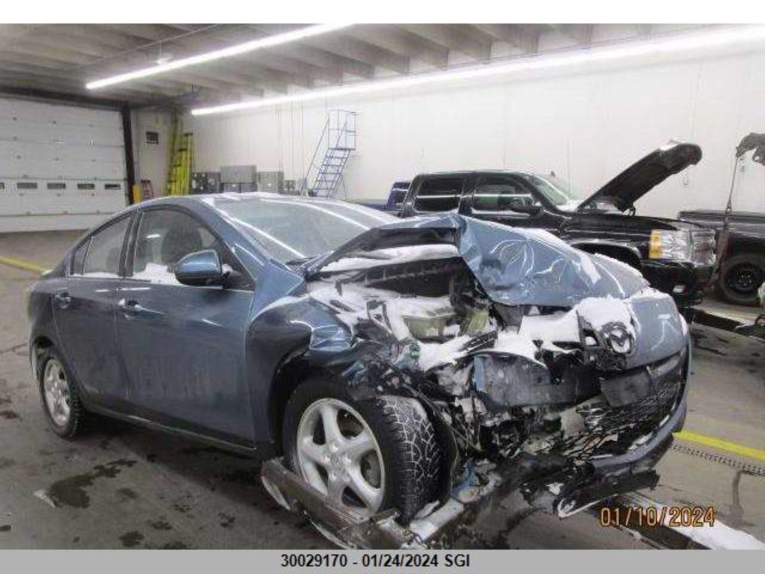 MAZDA 3 2011 jm1bl1uf0b1409259