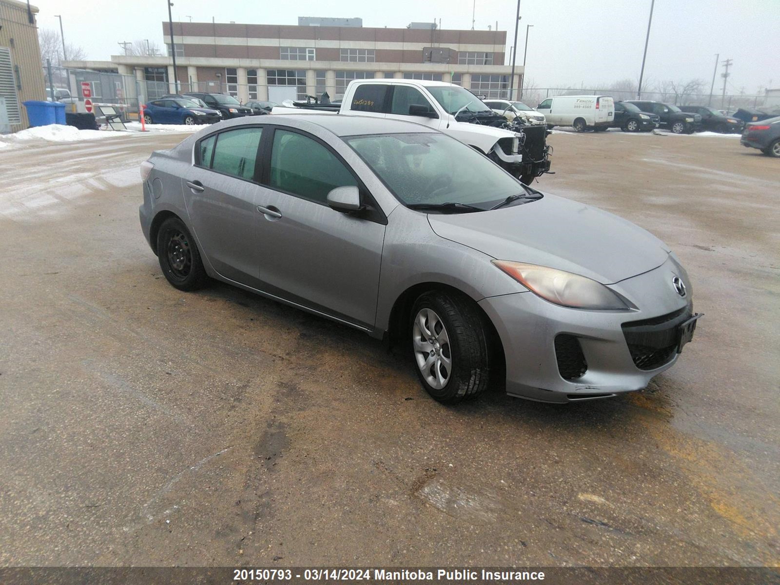 MAZDA 3 2013 jm1bl1uf3d1708375