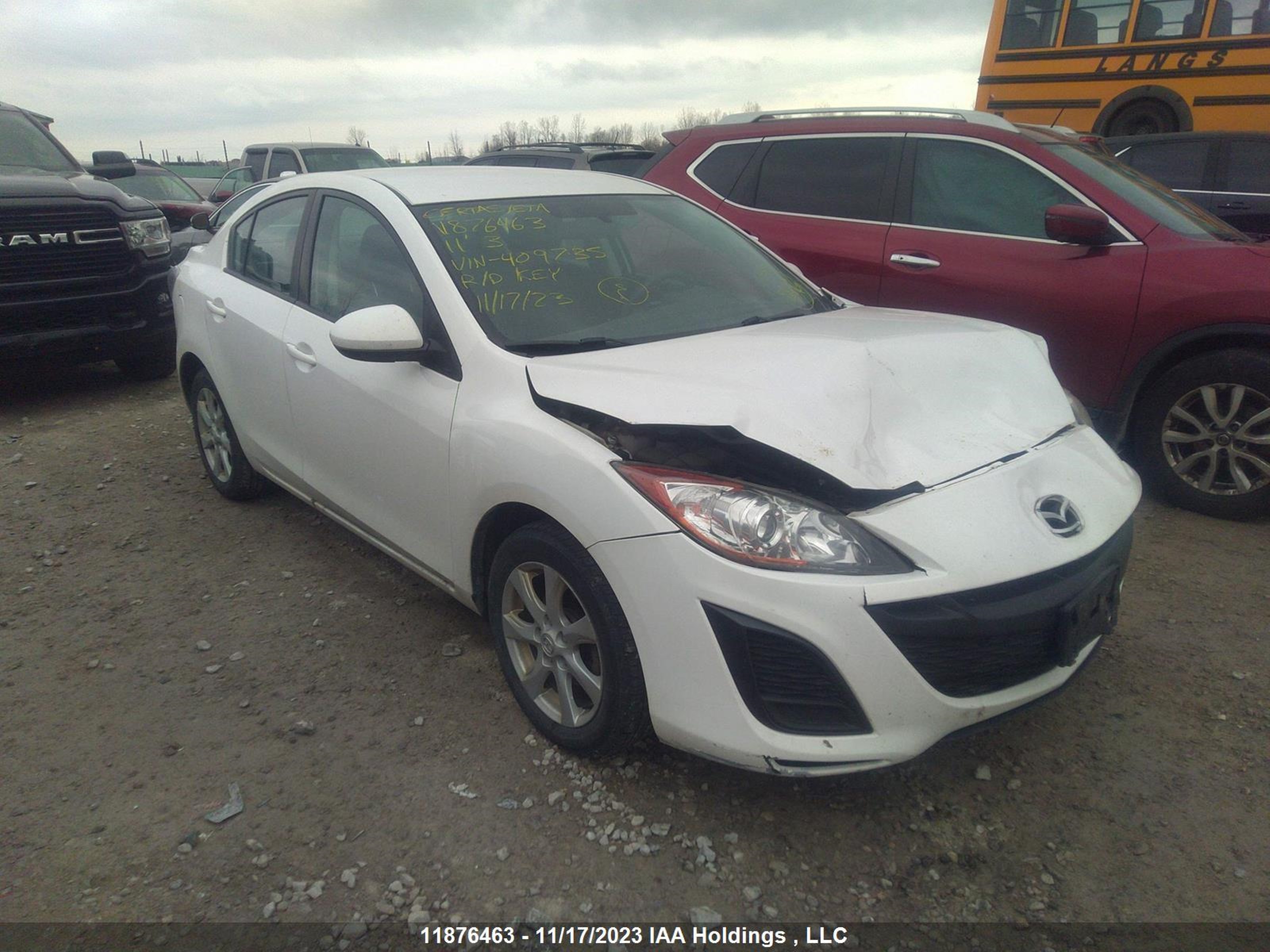 MAZDA 3 2011 jm1bl1uf6b1409735