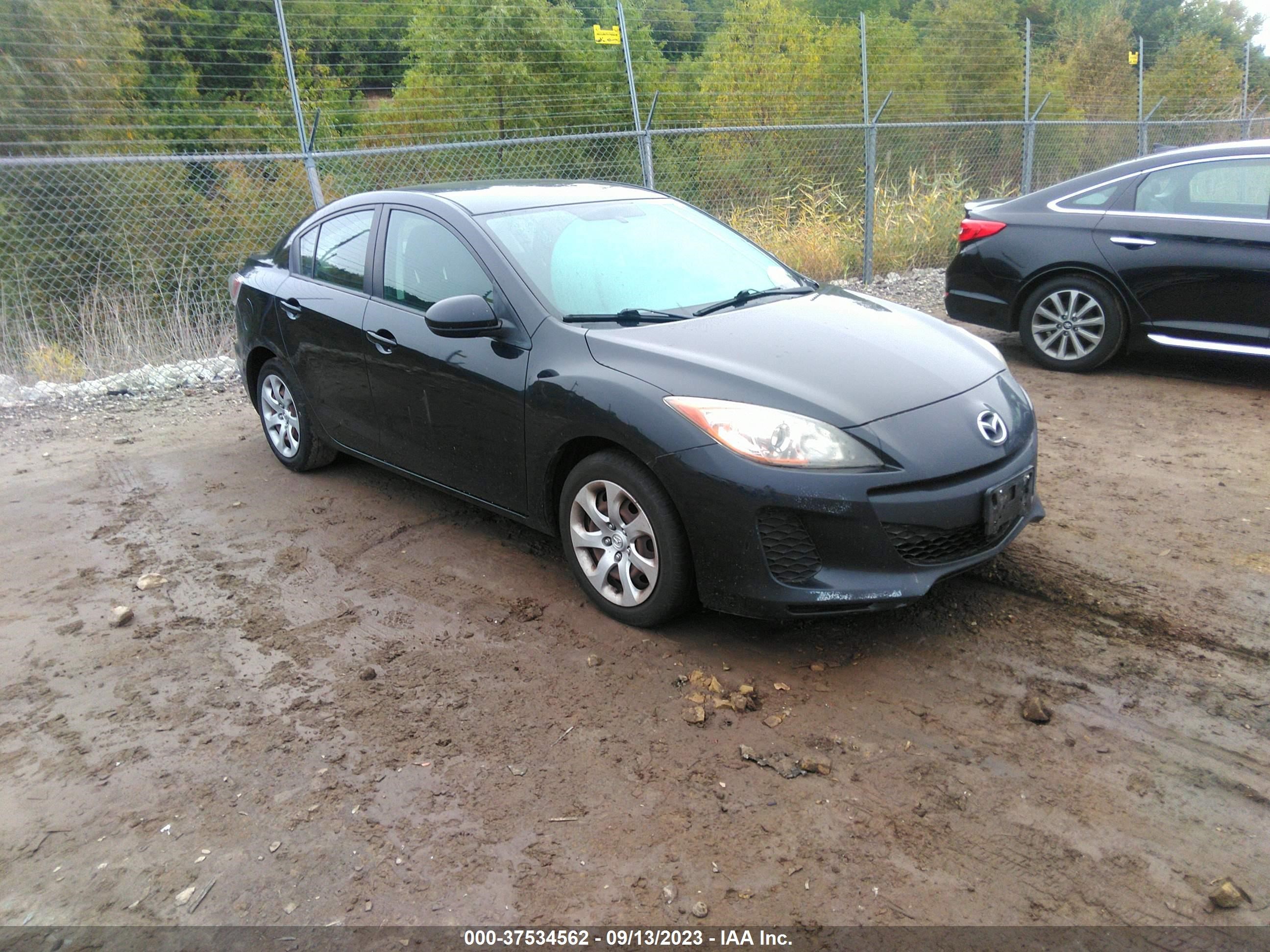 MAZDA 3 2012 jm1bl1uf8c1556348