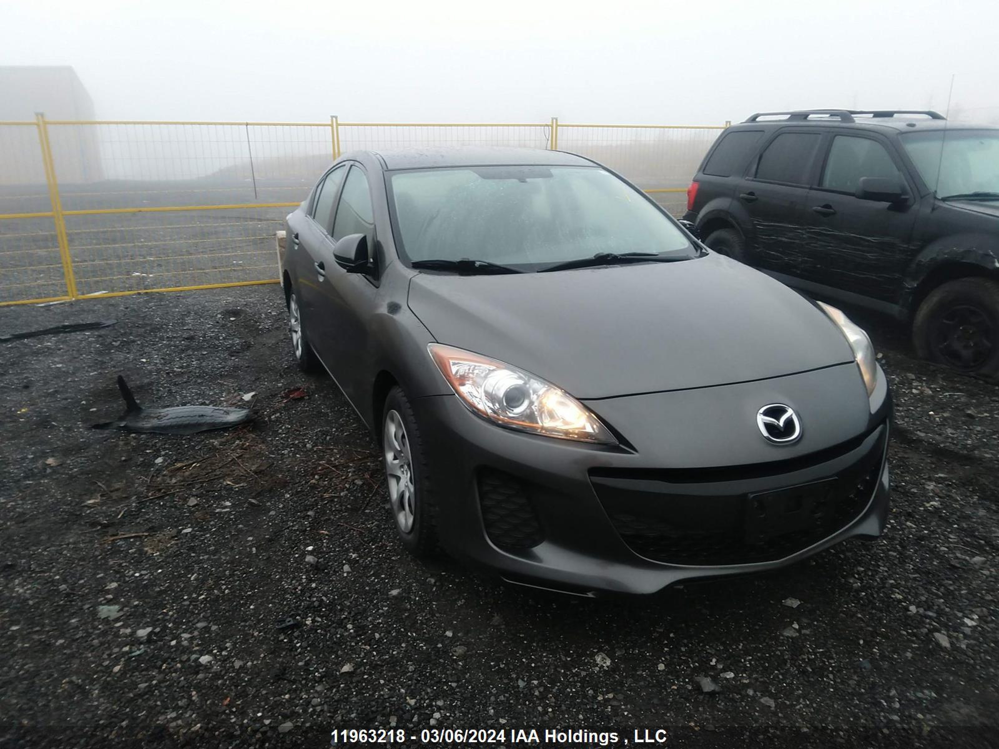 MAZDA 3 2013 jm1bl1uf9d1772825