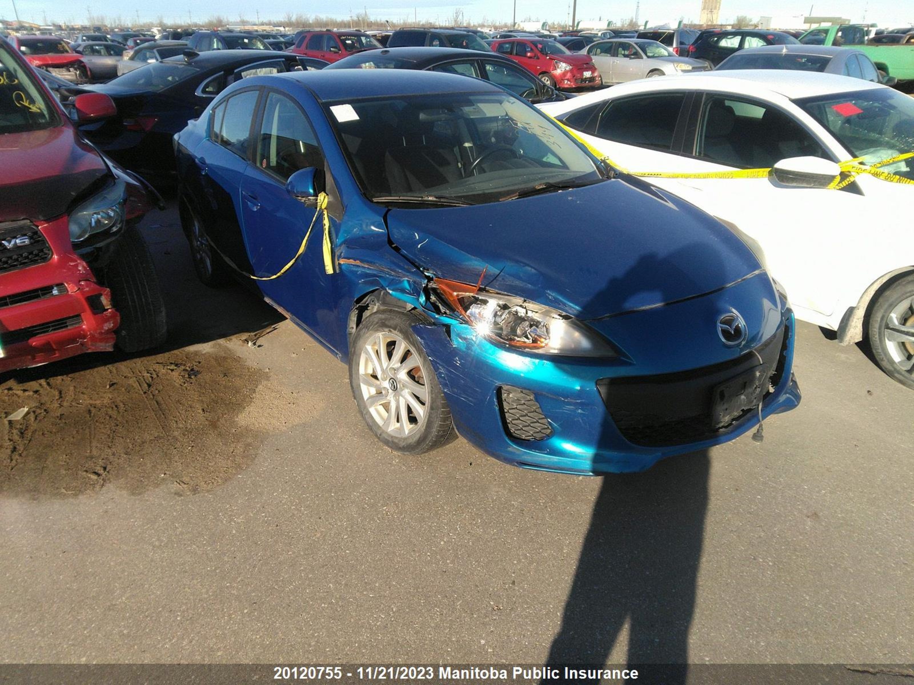 MAZDA 3 2013 jm1bl1ufxd1724069