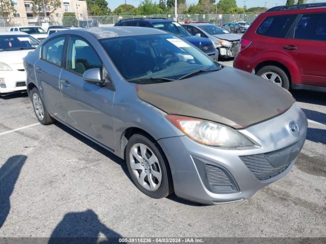 MAZDA MAZDA3 2011 jm1bl1ug1b1426497