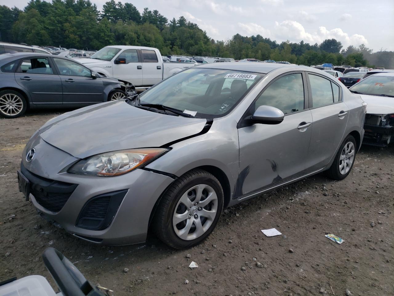 MAZDA 3 2011 jm1bl1ug1b1495271