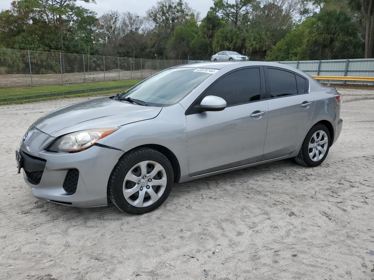 MAZDA 3 2012 jm1bl1ug2c1552319