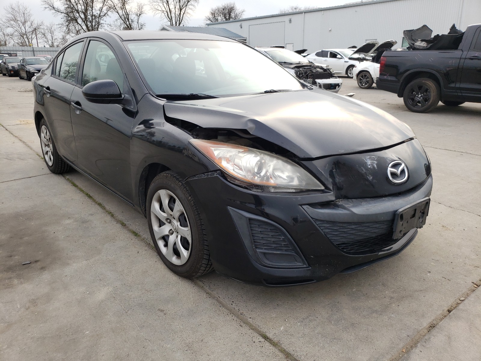 MAZDA 3 I 2011 jm1bl1ug8b1491928