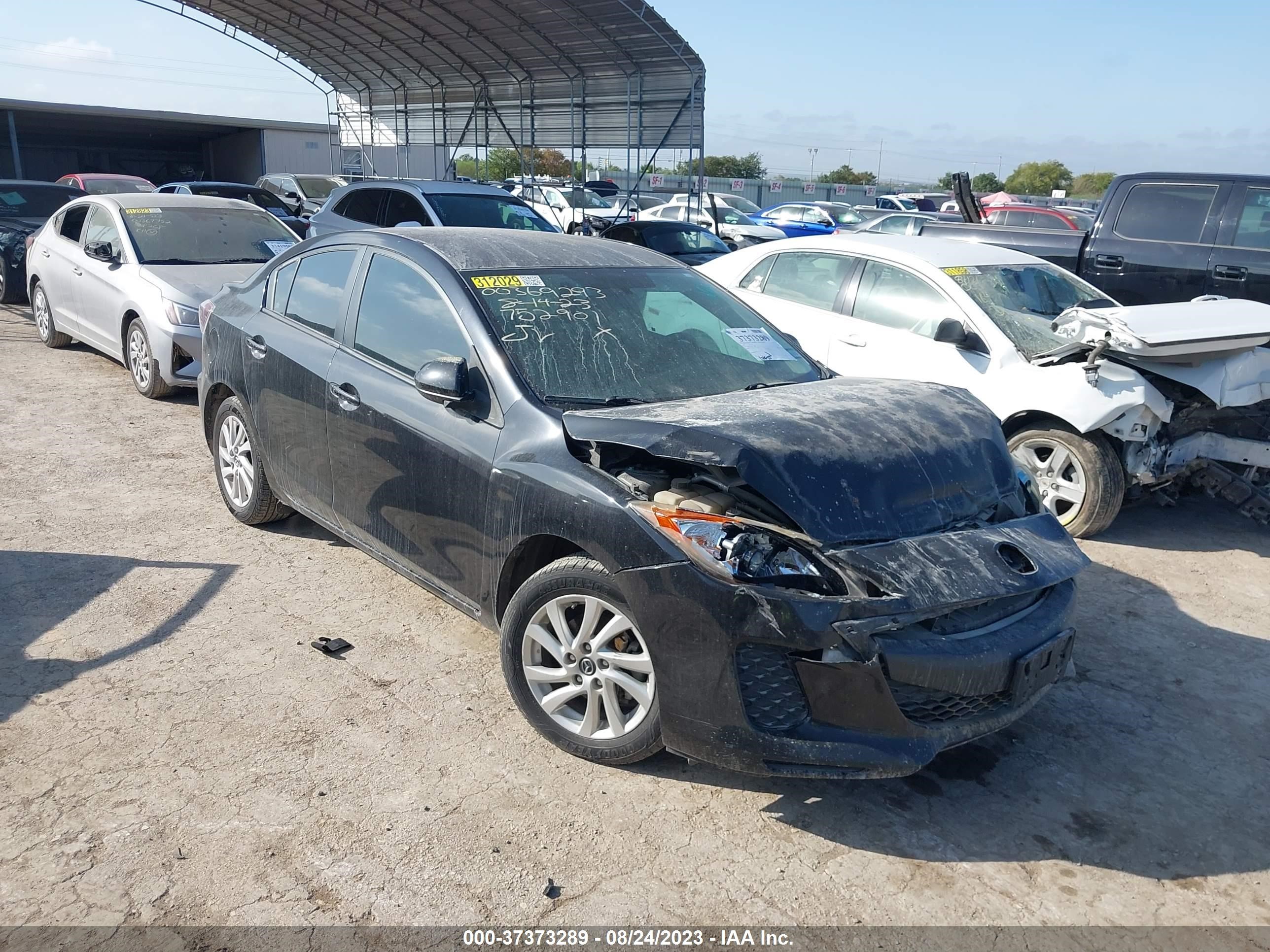 MAZDA 3 2013 jm1bl1v7xd1752901