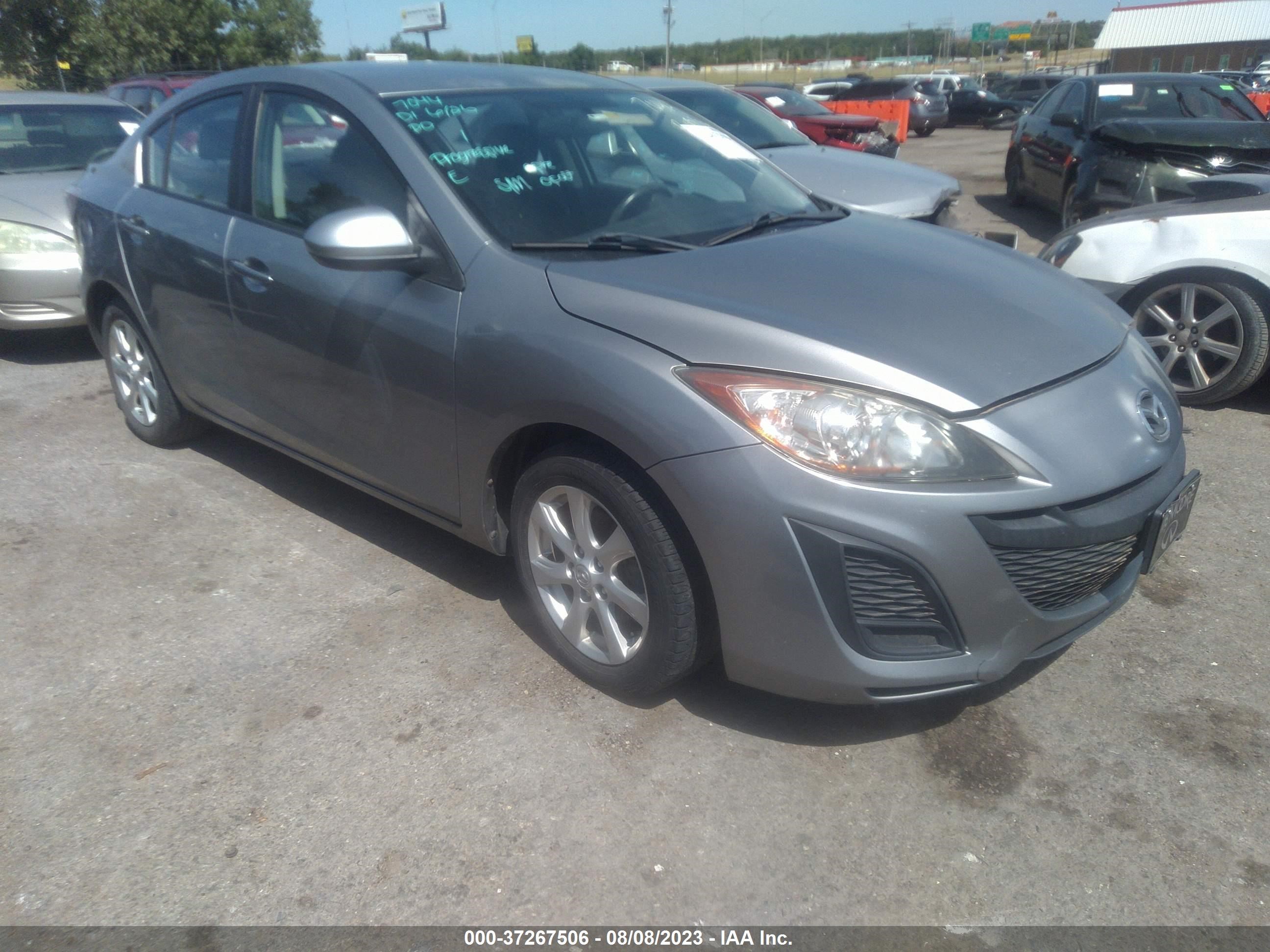 MAZDA 3 2011 jm1bl1vf1b1900390