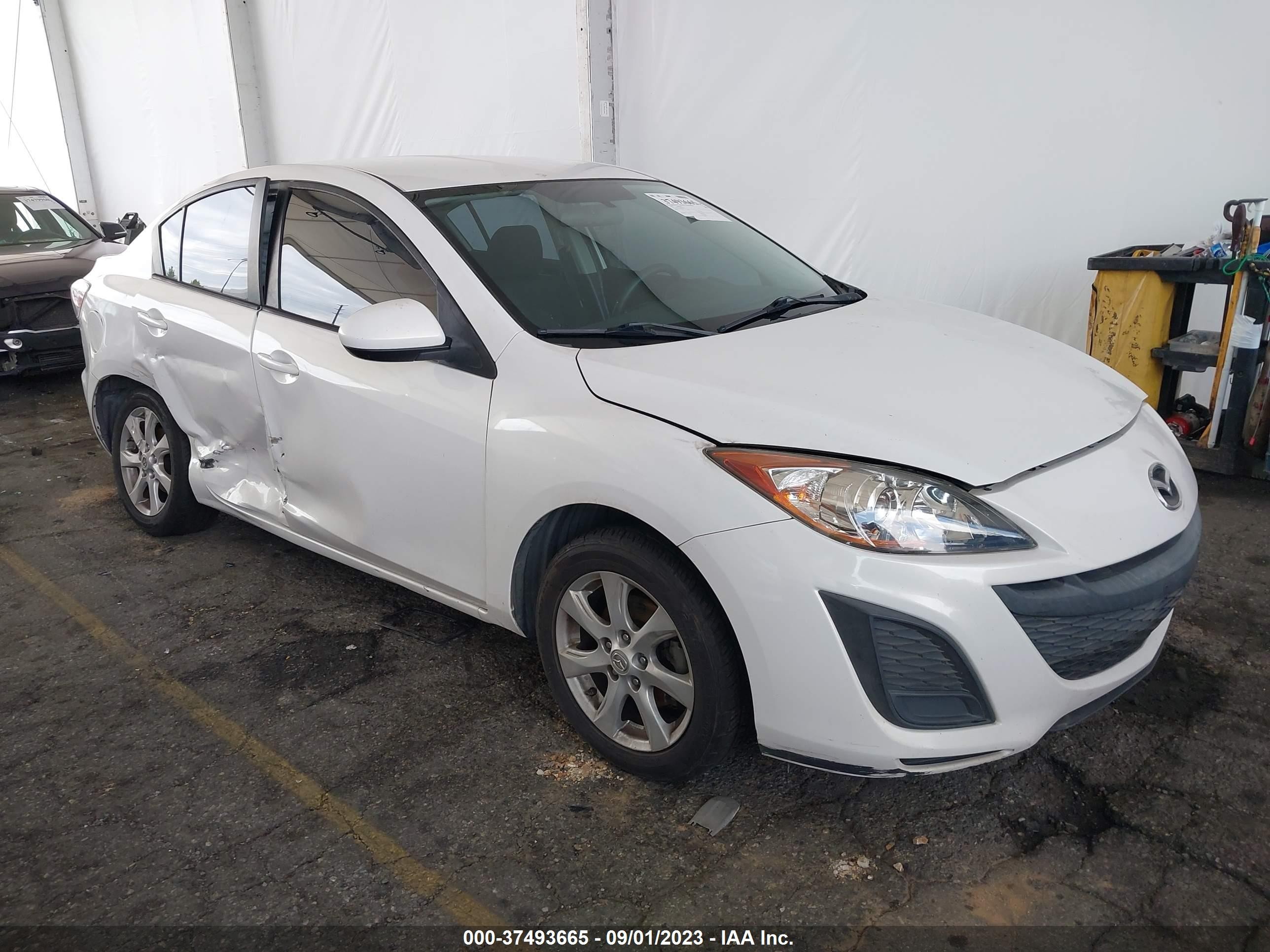 MAZDA 3 2011 jm1bl1vg4b1452333