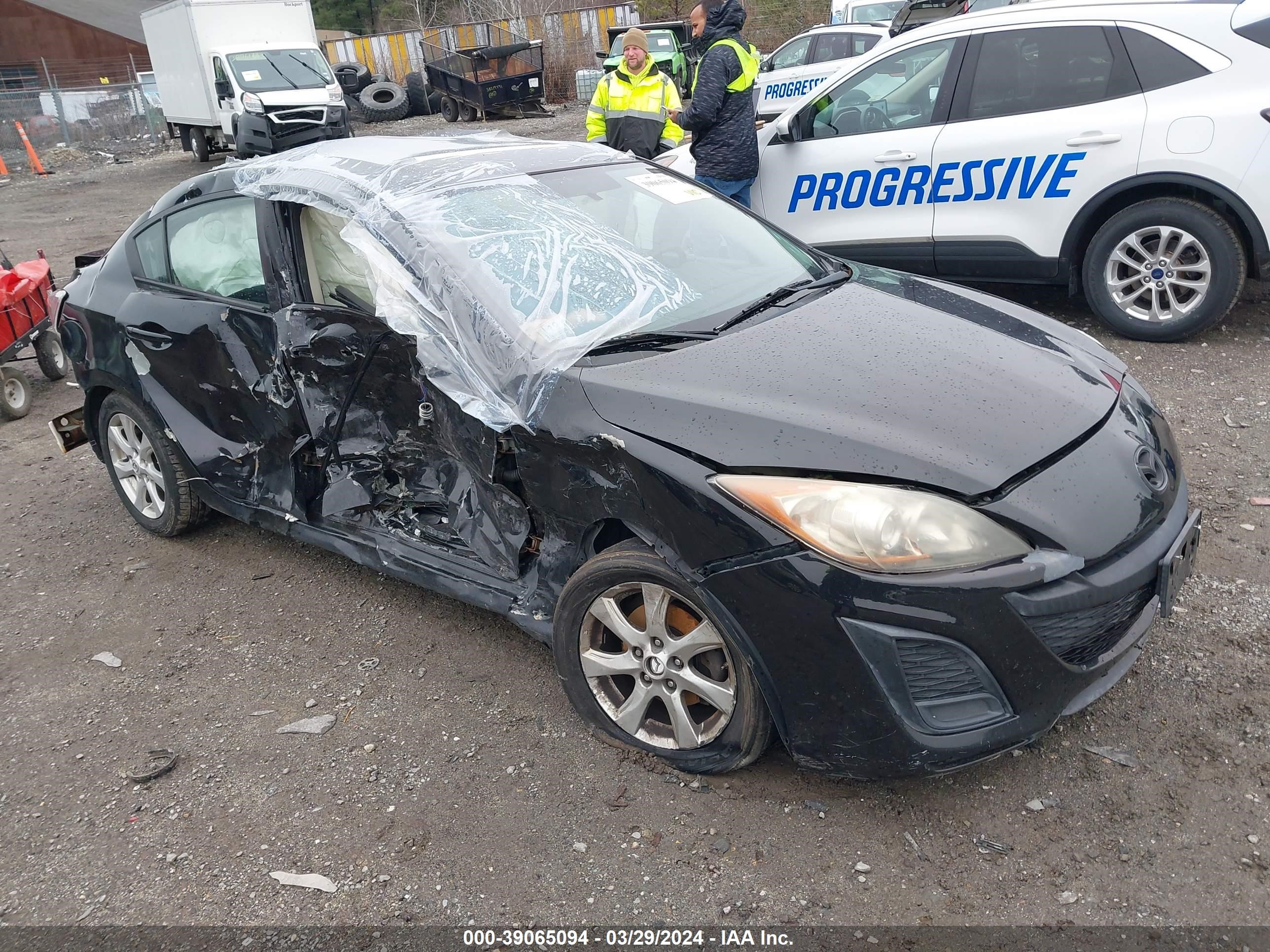 MAZDA 3 2011 jm1bl1vg9b1421885