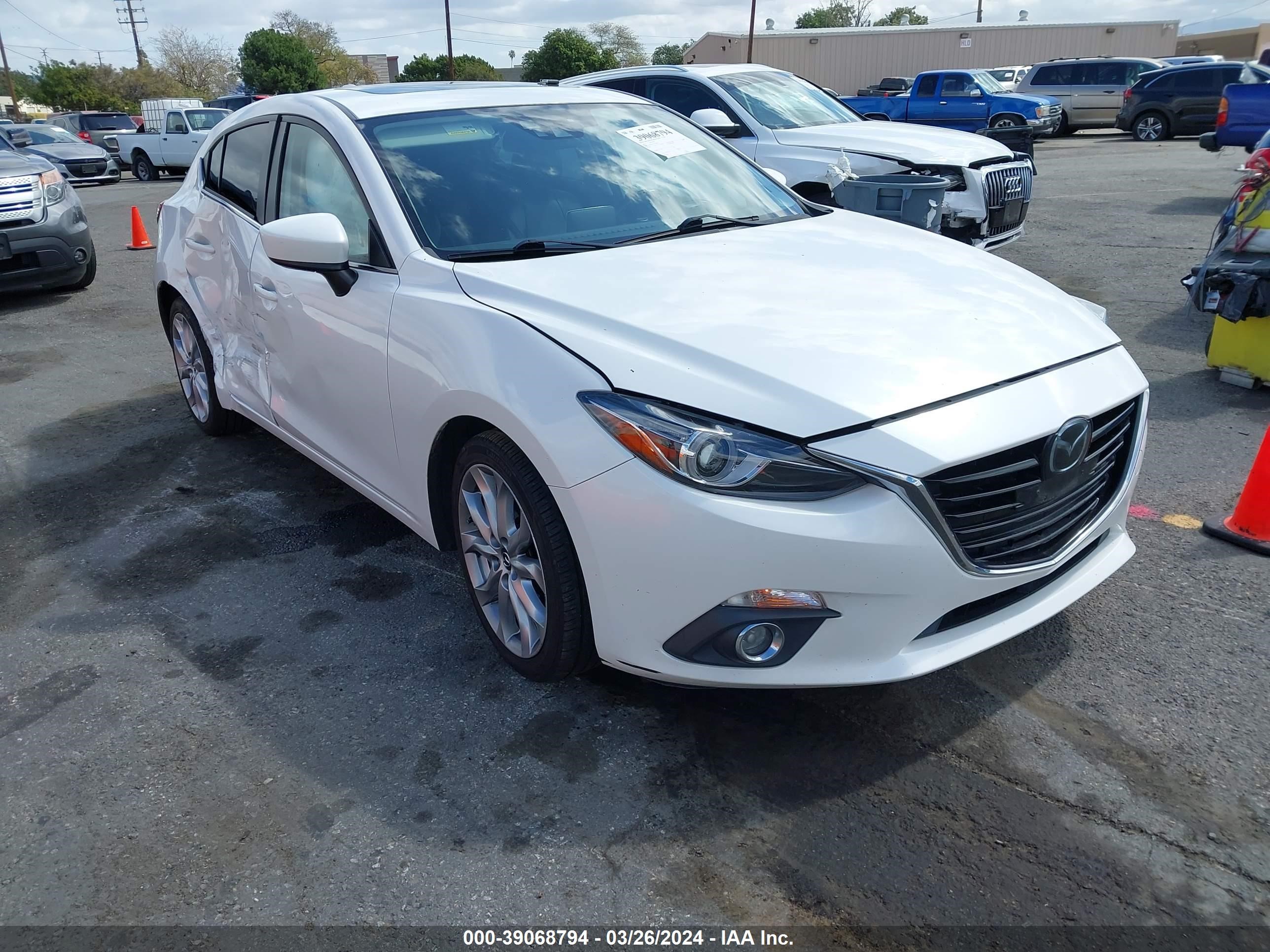 MAZDA 3 2014 jm1bm1m35e1128890