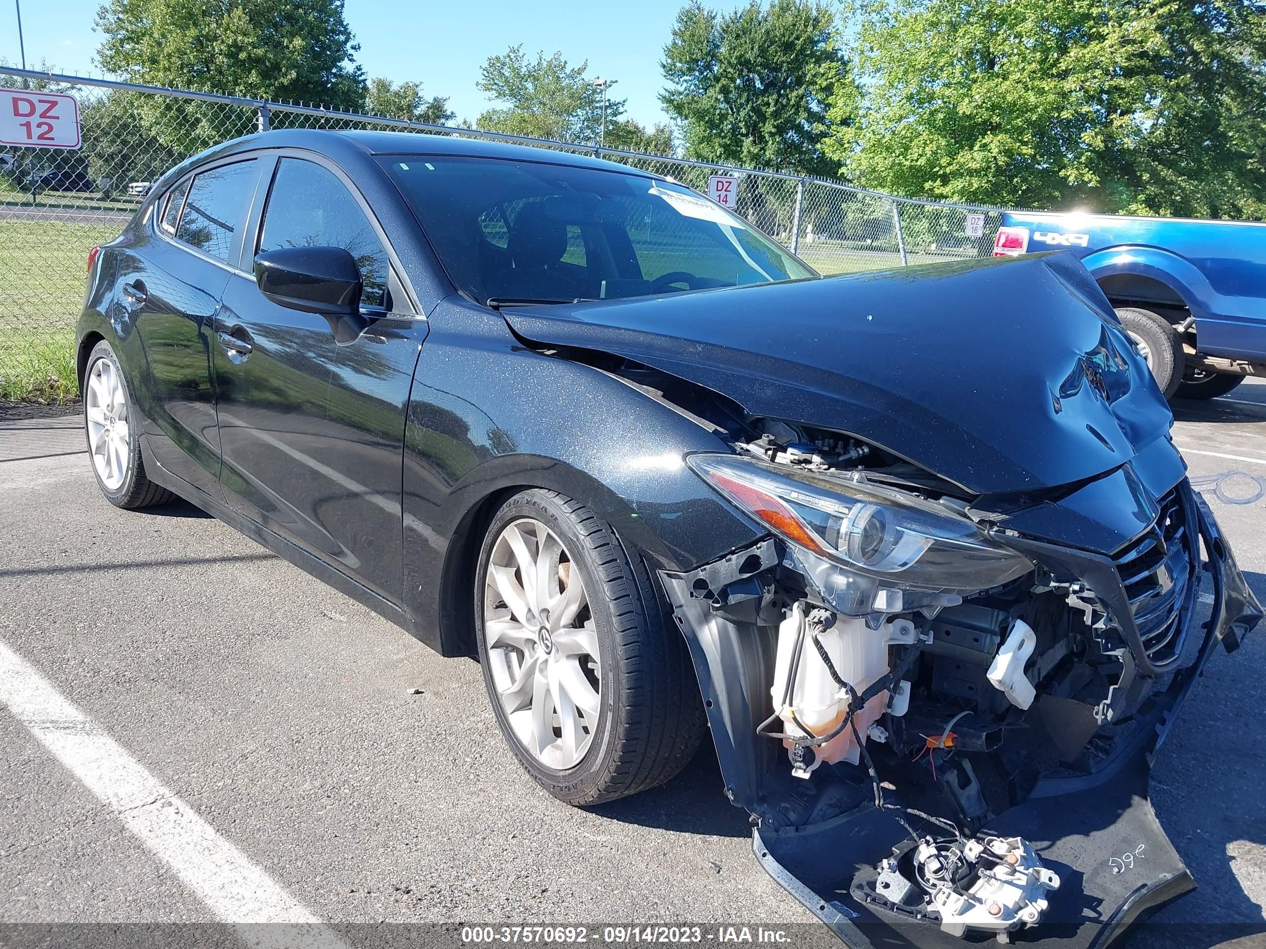 MAZDA 3 2016 jm1bm1n33g1339250