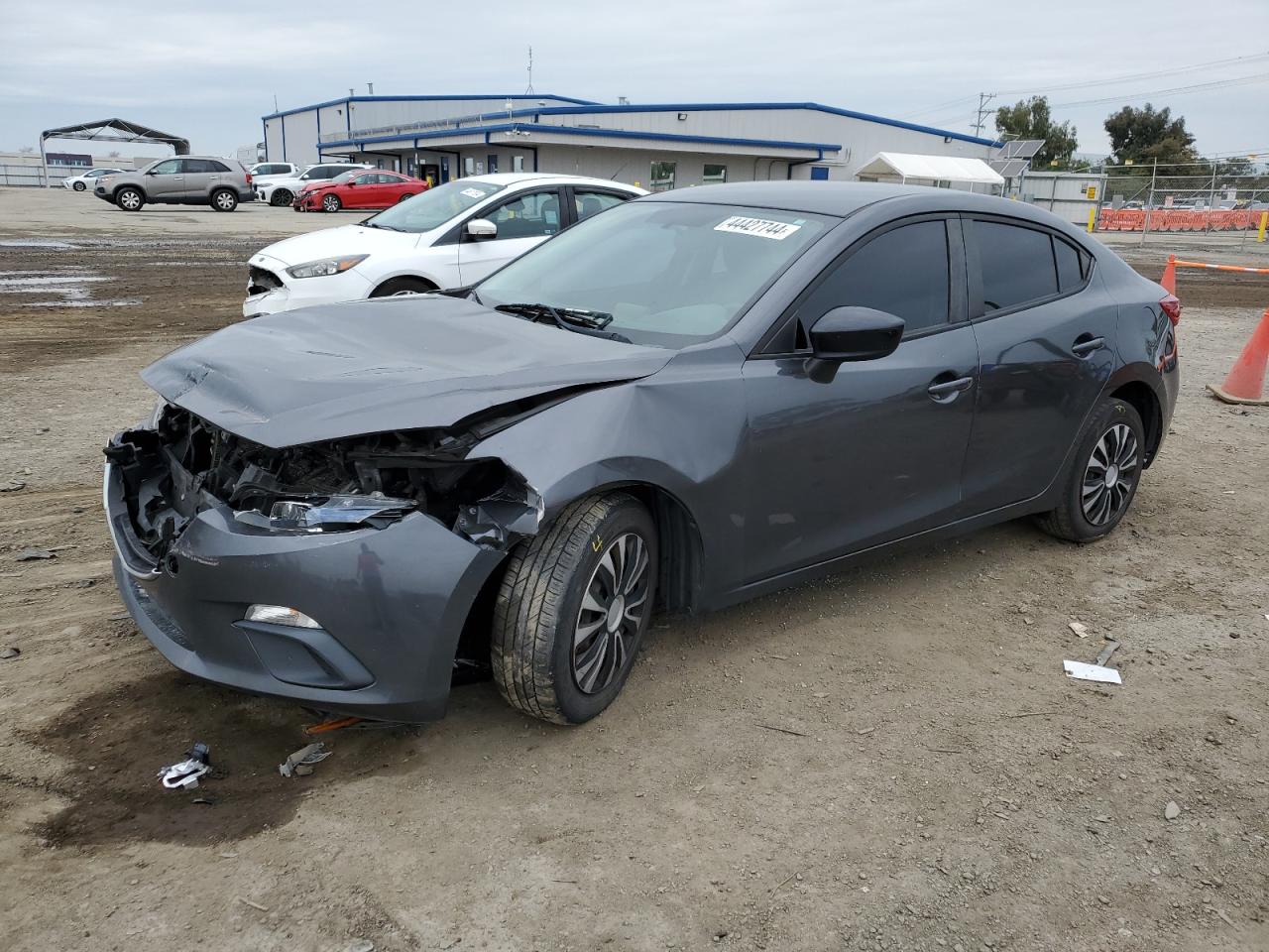 MAZDA 3 2015 jm1bm1t78f1247569