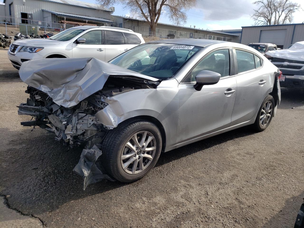 MAZDA 3 2016 jm1bm1u70g1338724