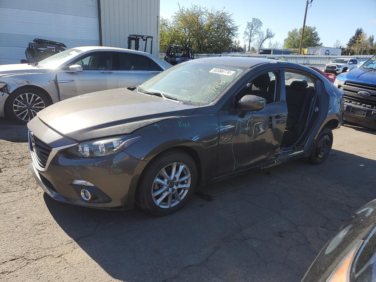 MAZDA 3 2014 jm1bm1v74e1196373