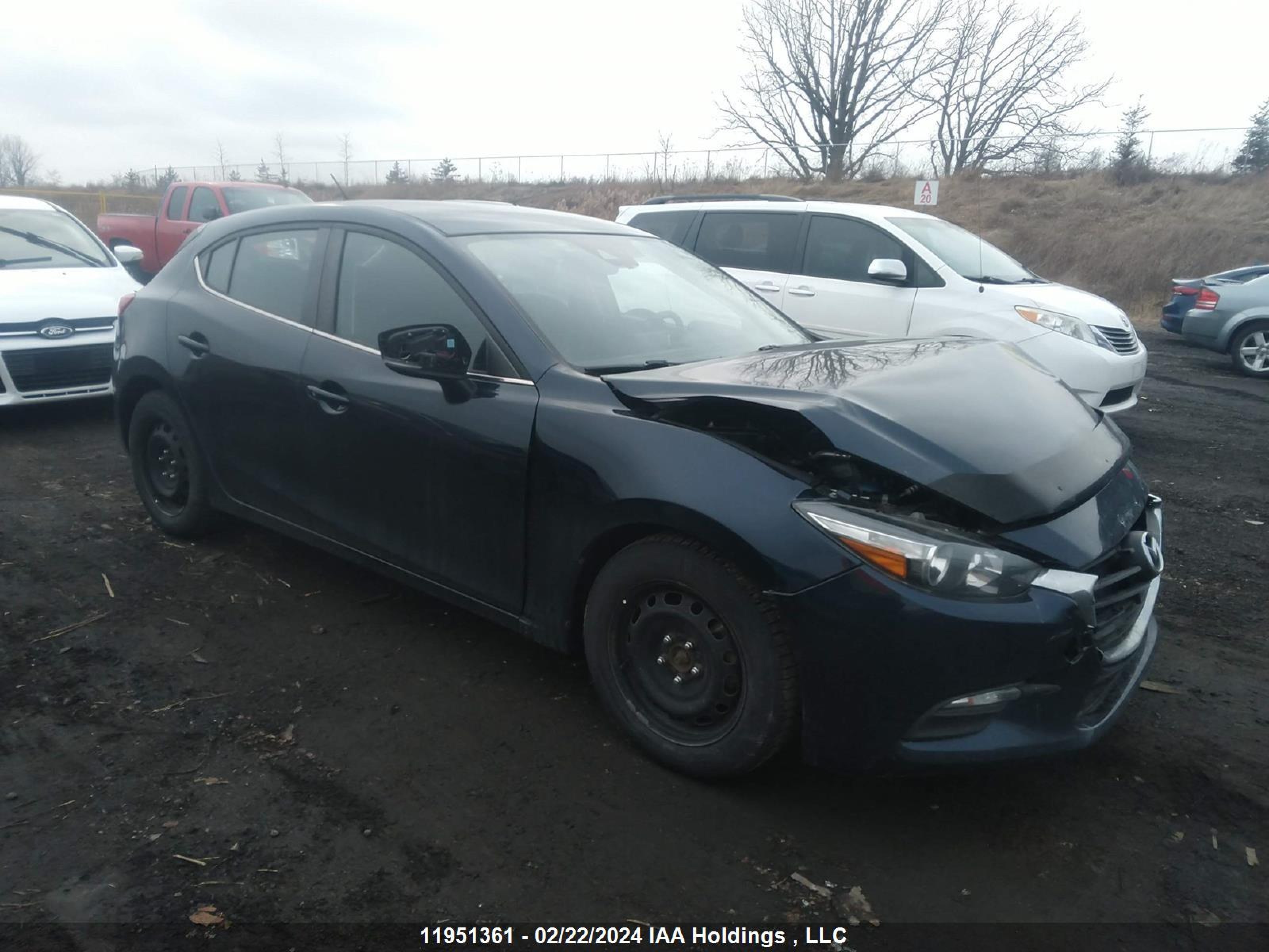 MAZDA 3 2018 jm1bn1l71j1166550