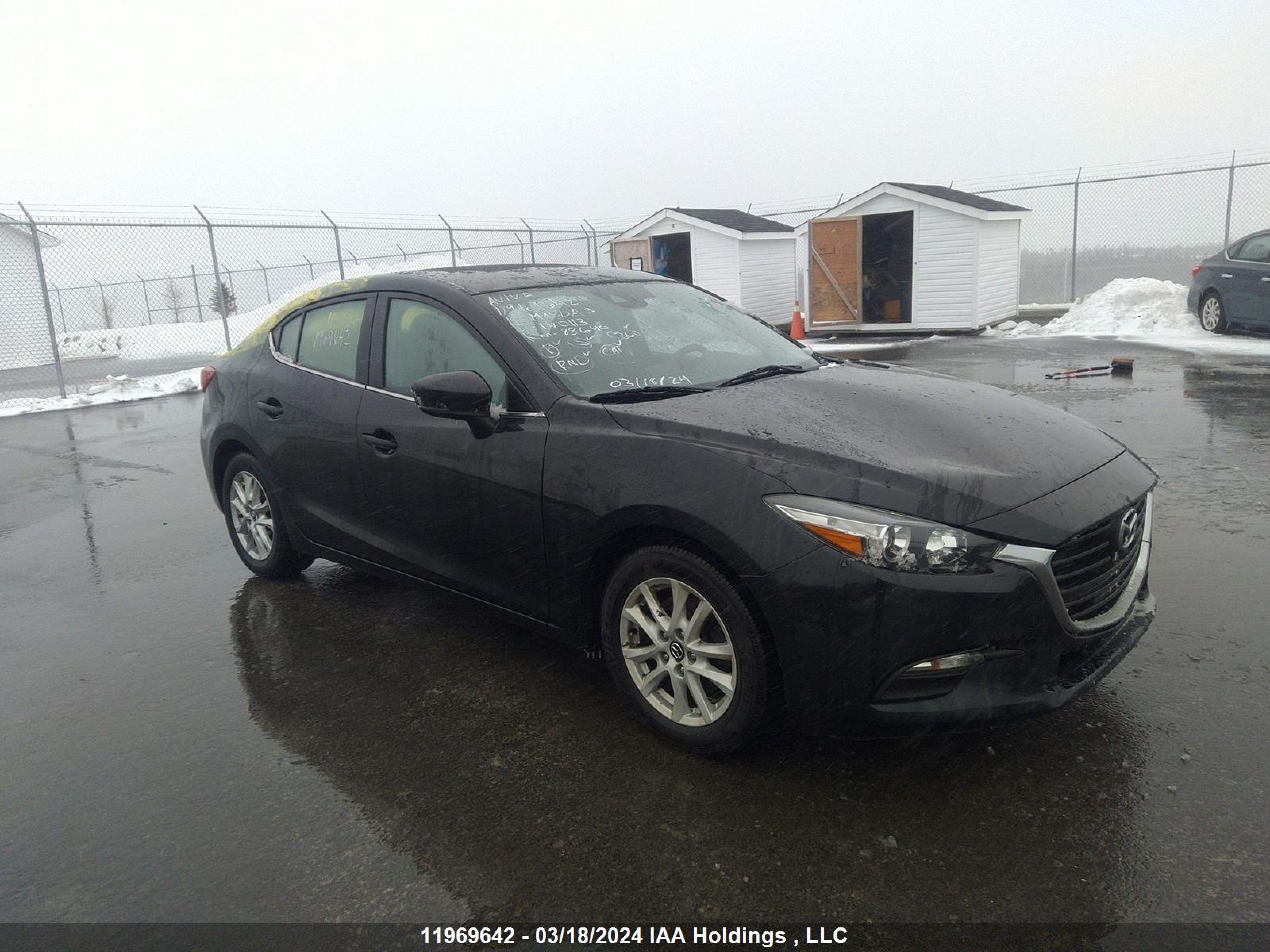 MAZDA 3 2018 jm1bn1v73j1170113