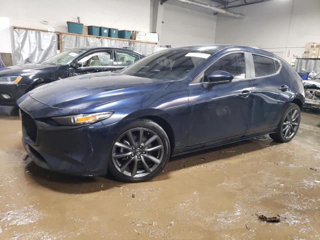 MAZDA 3 2019 jm1bpbjm5k1143170