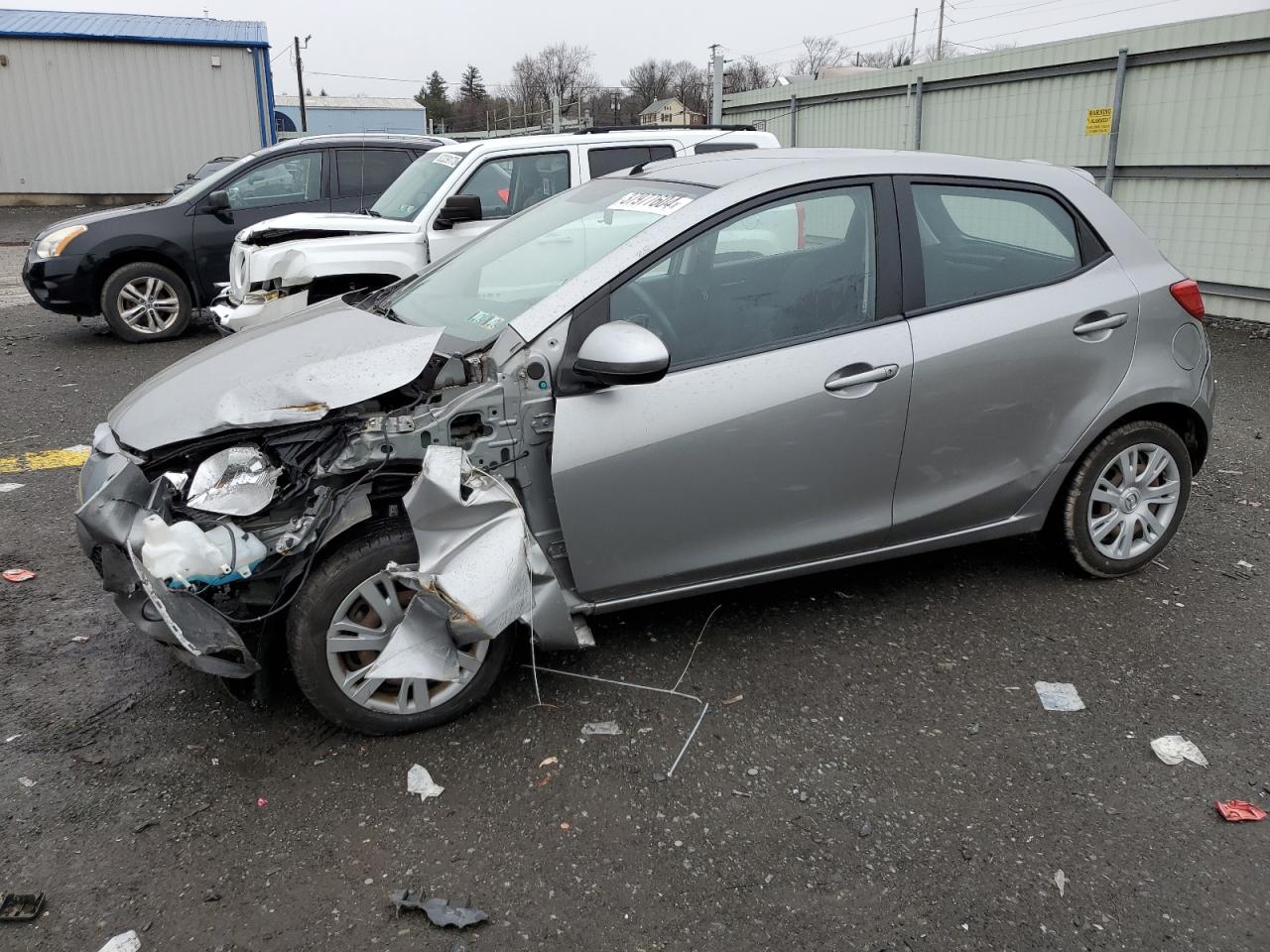 MAZDA 2 2011 jm1de1hz6b0104734