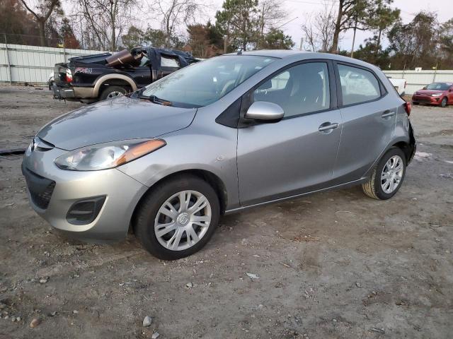 MAZDA 2 2013 jm1de1kz5d0153323