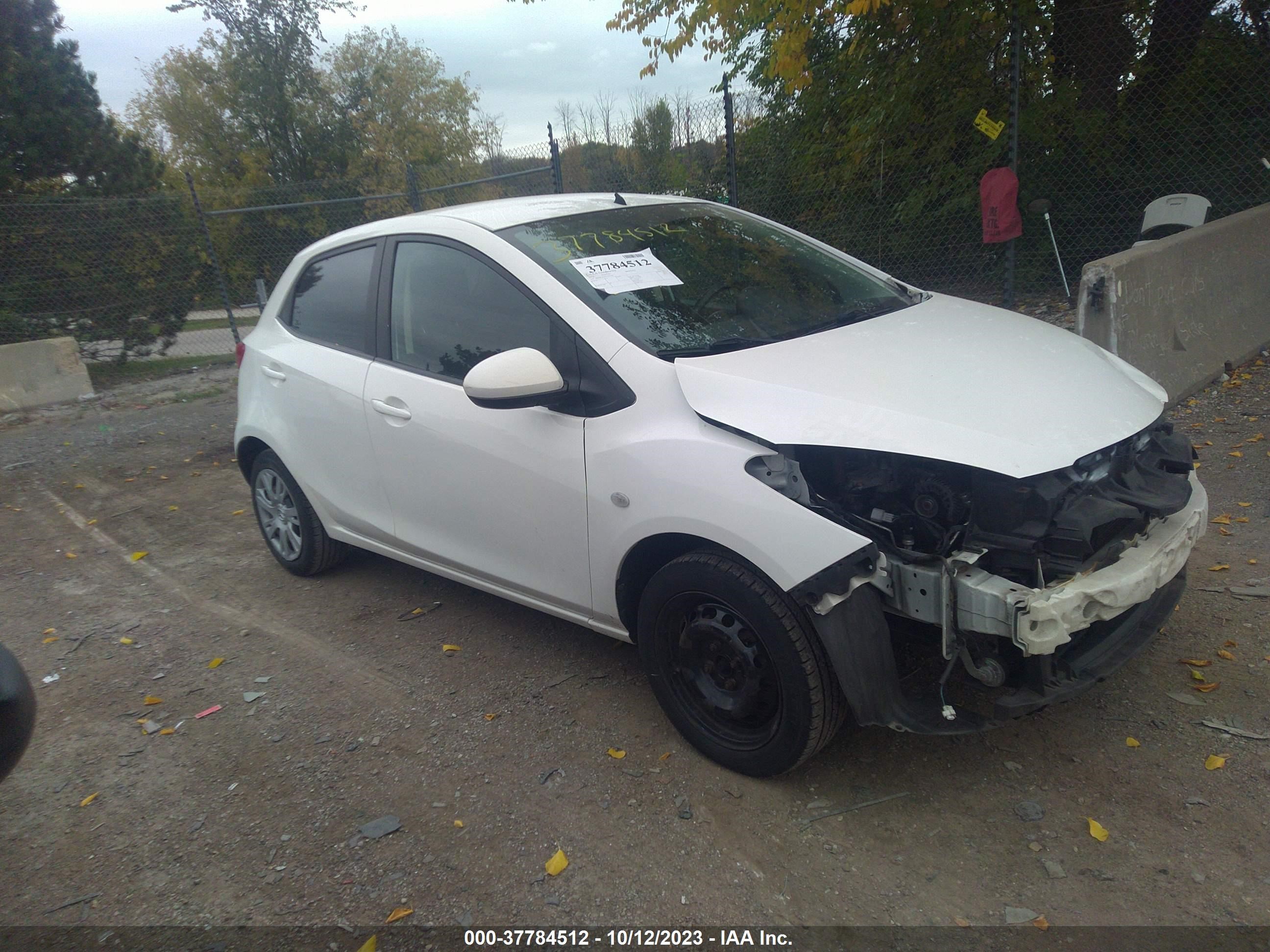 MAZDA 2 2012 jm1de1kz6c0147545