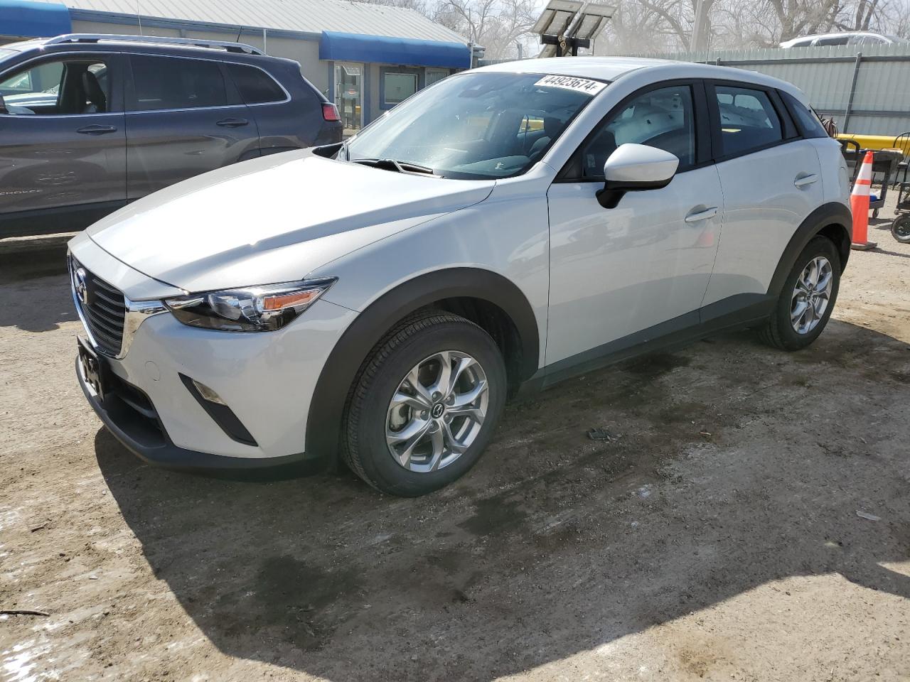 MAZDA CX-3 2018 jm1dkfb79j0331072