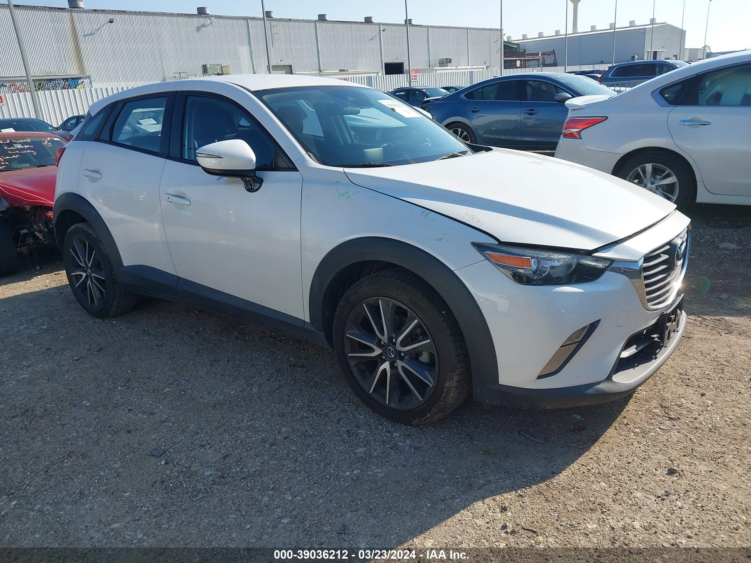 MAZDA CX-3 2018 jm1dkfc72j0308084