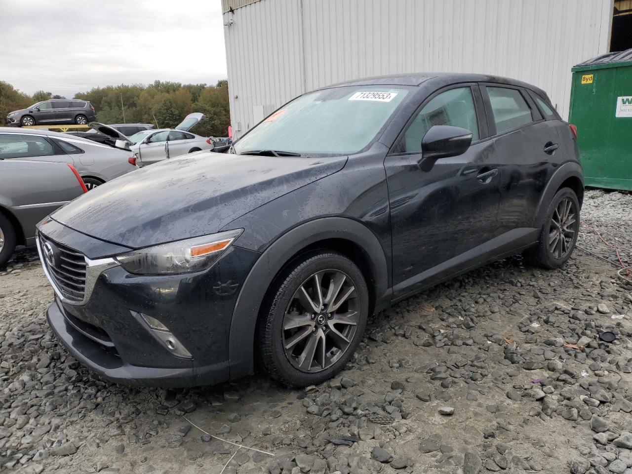 MAZDA CX-3 2017 jm1dkfc73h0141678