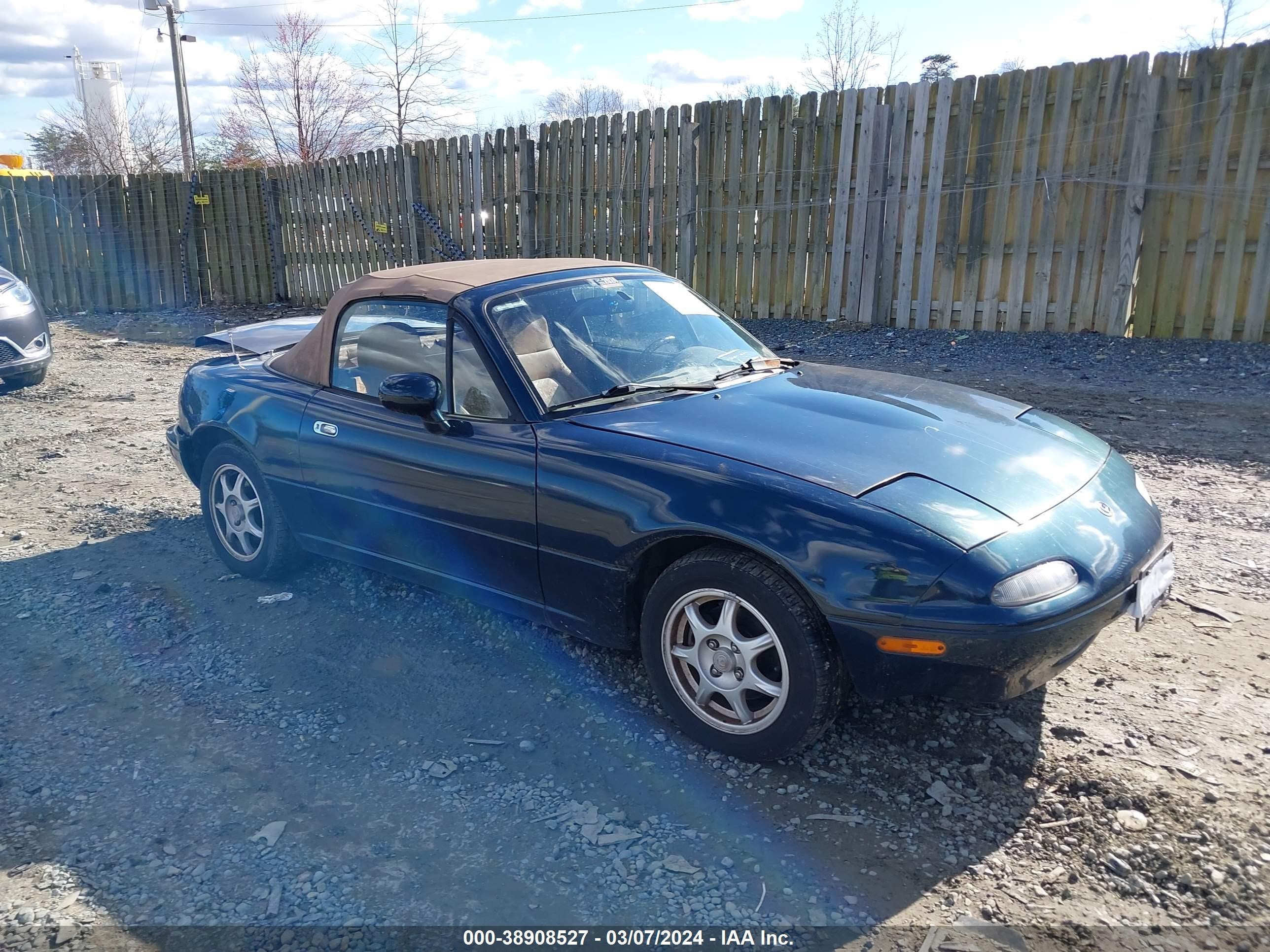 MAZDA MX-5 1997 jm1na353xv0721828