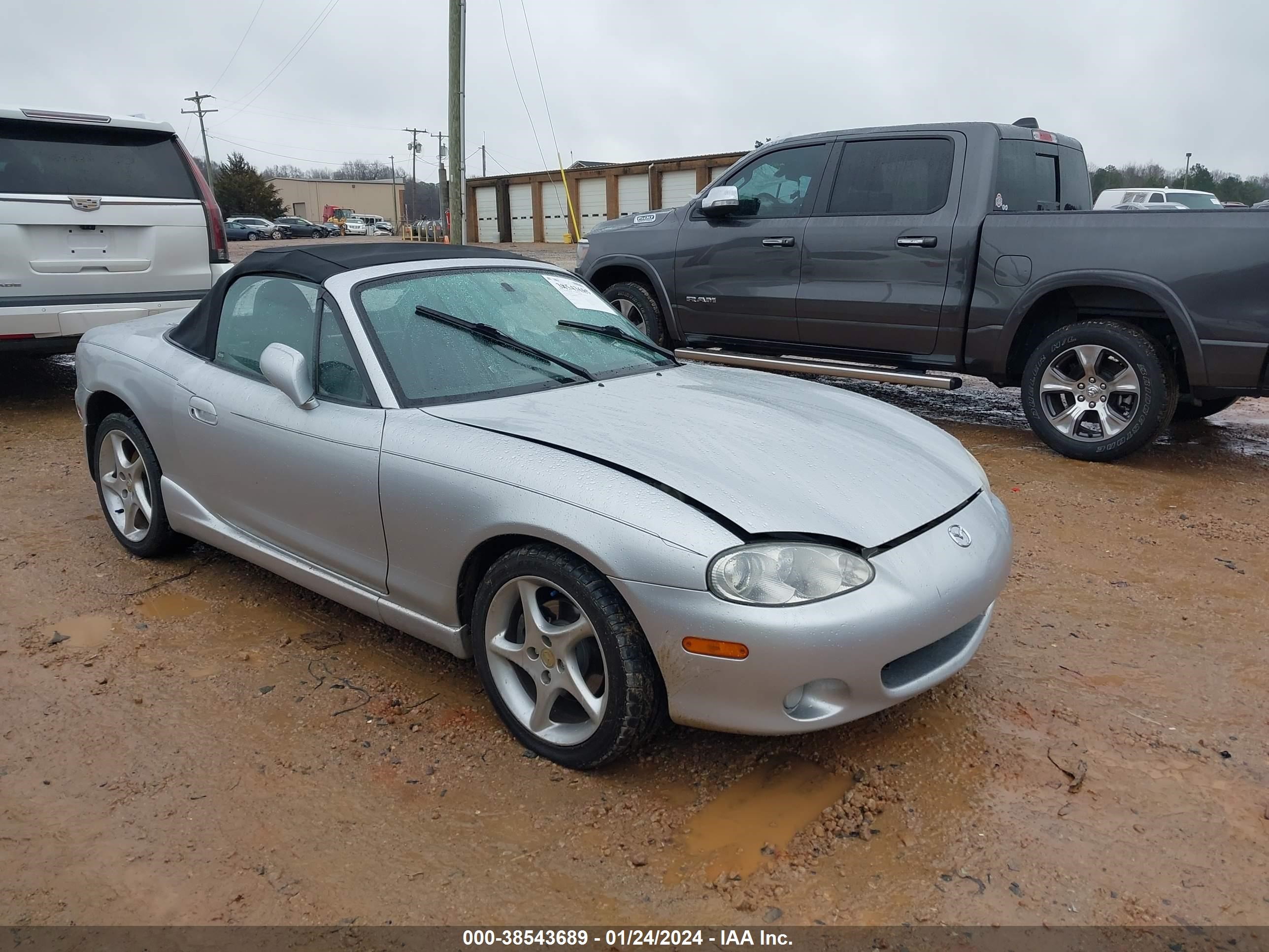 MAZDA MX-5 2003 jm1nb353030301361