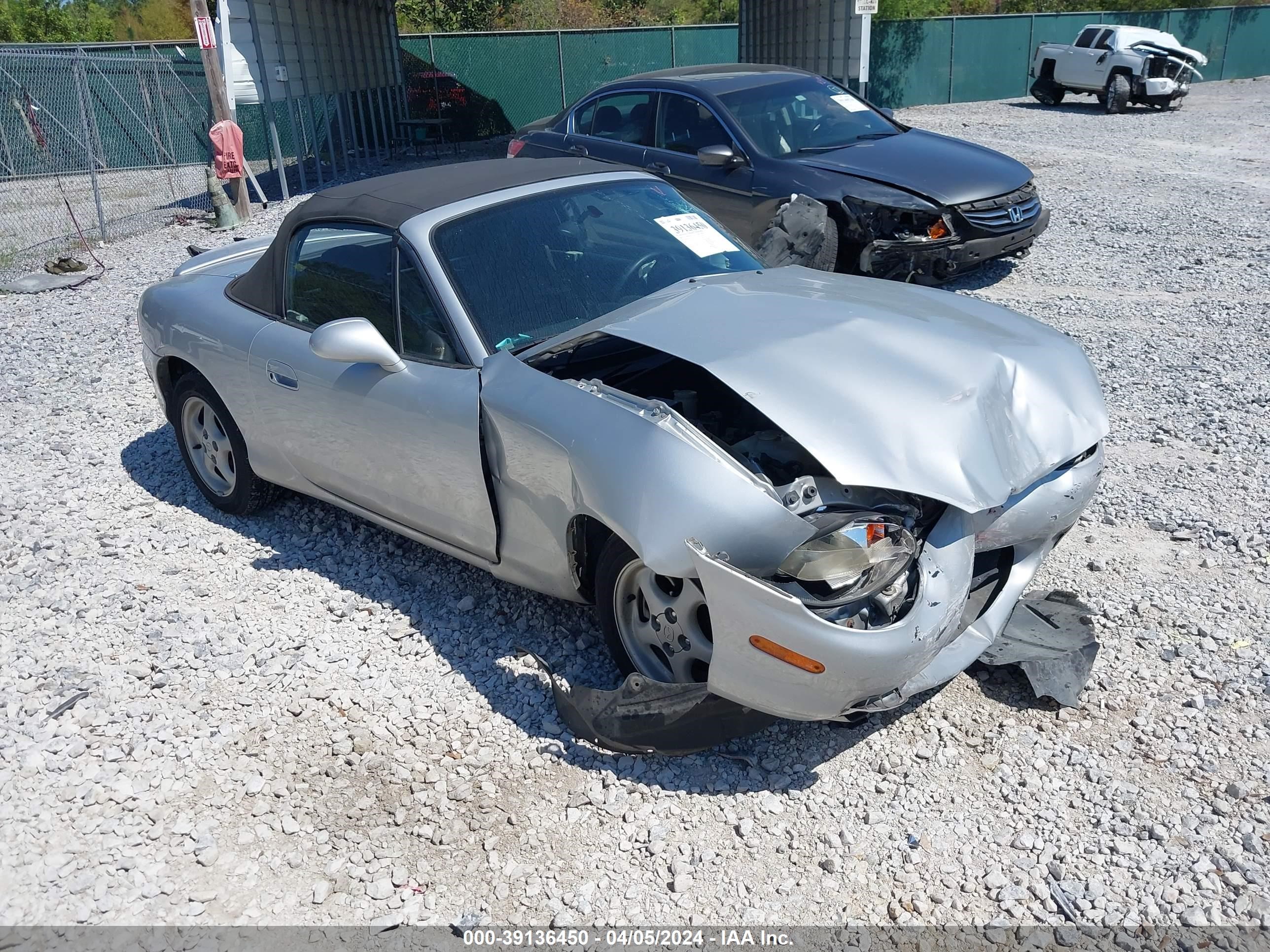 MAZDA MX-5 2000 jm1nb3531y0153373